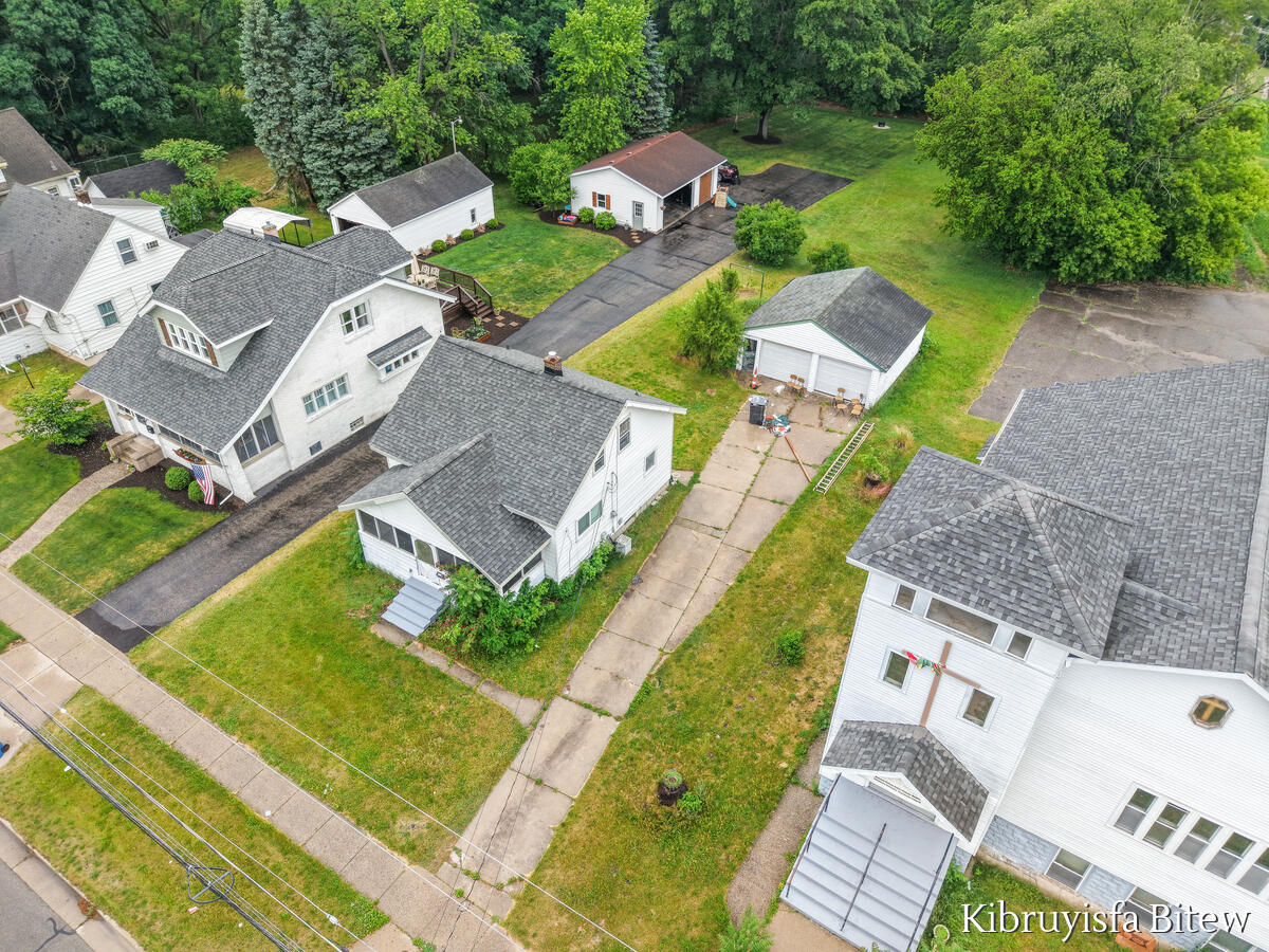 2453 Byron Center Avenue Sw Property Photo 20