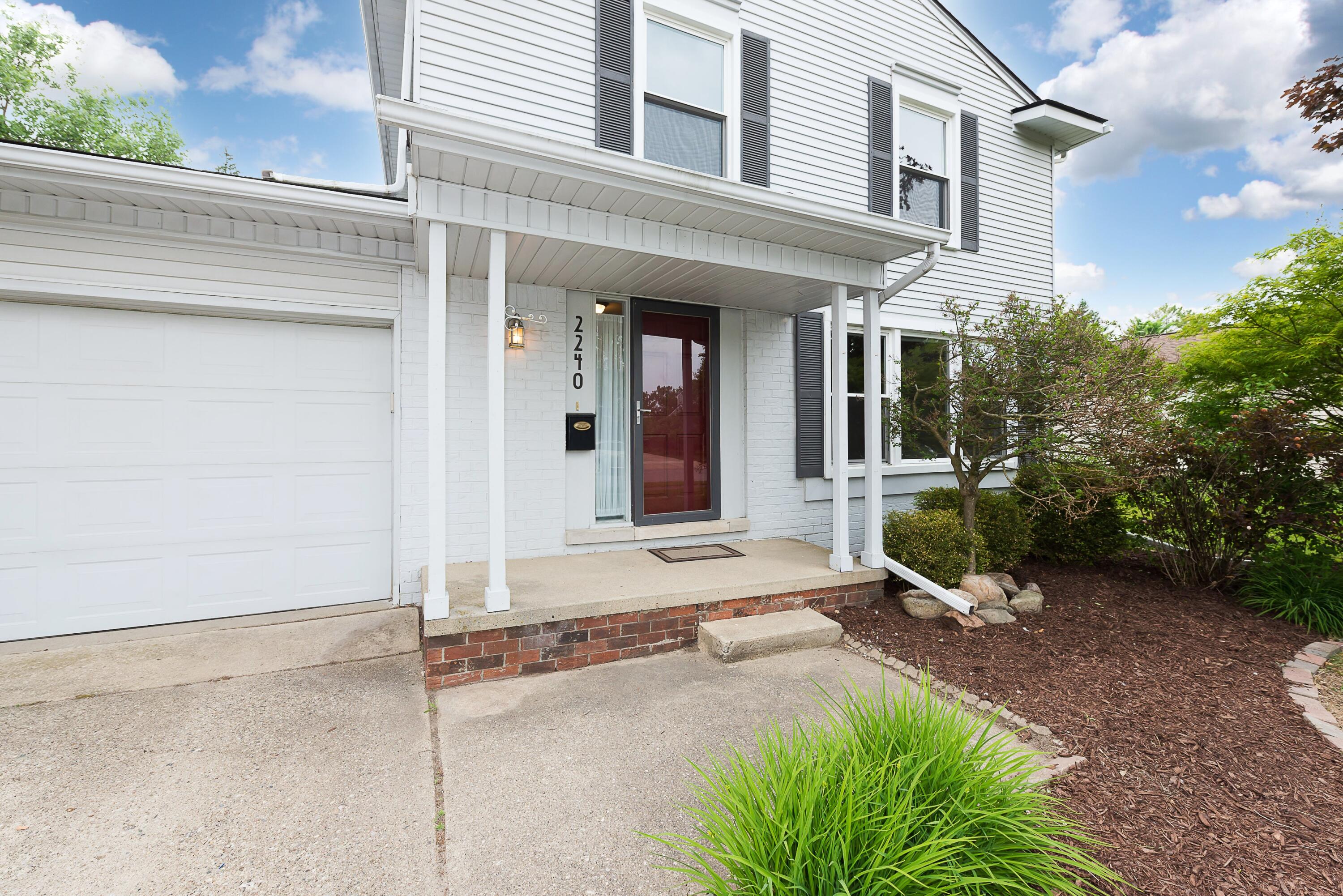 2240 Steeplechase Drive Property Photo 1