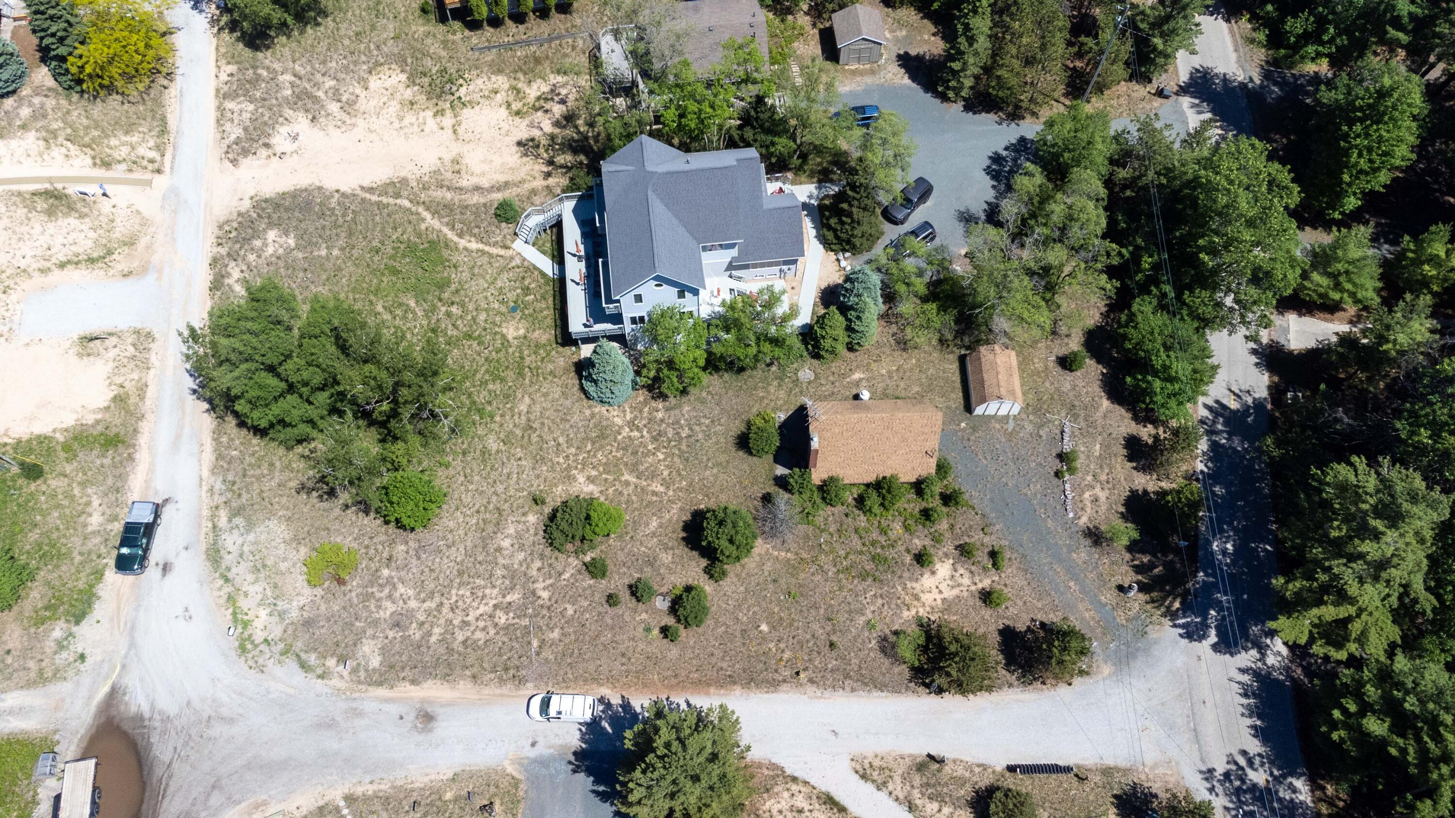 55 S Lighthouse Drive Property Photo 2