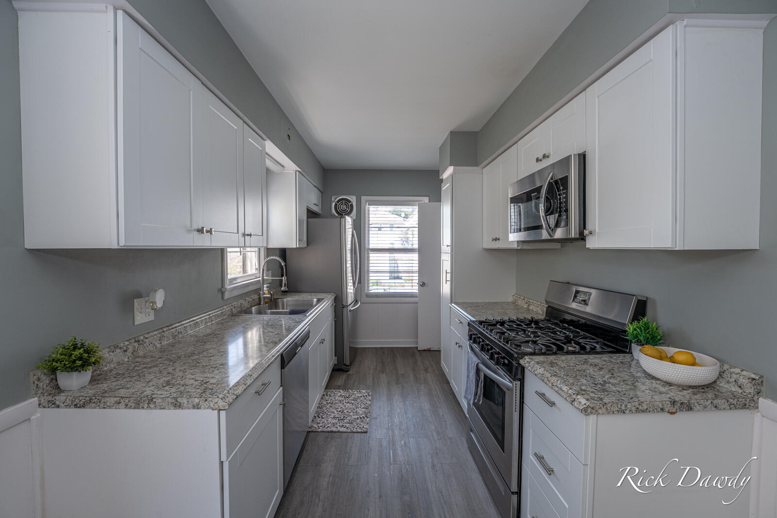 1225 Rathbone Street Sw Property Photo 9