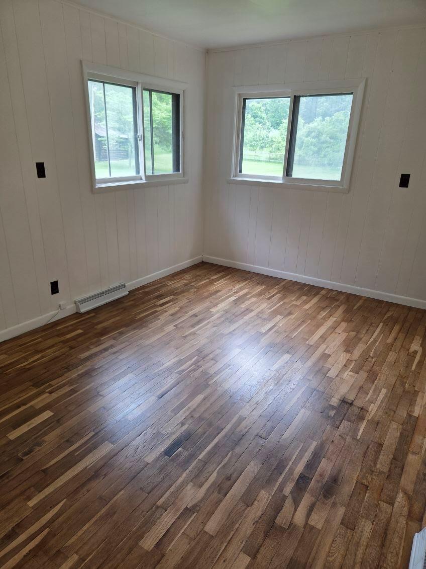 6980 Wooster Road Property Photo 8