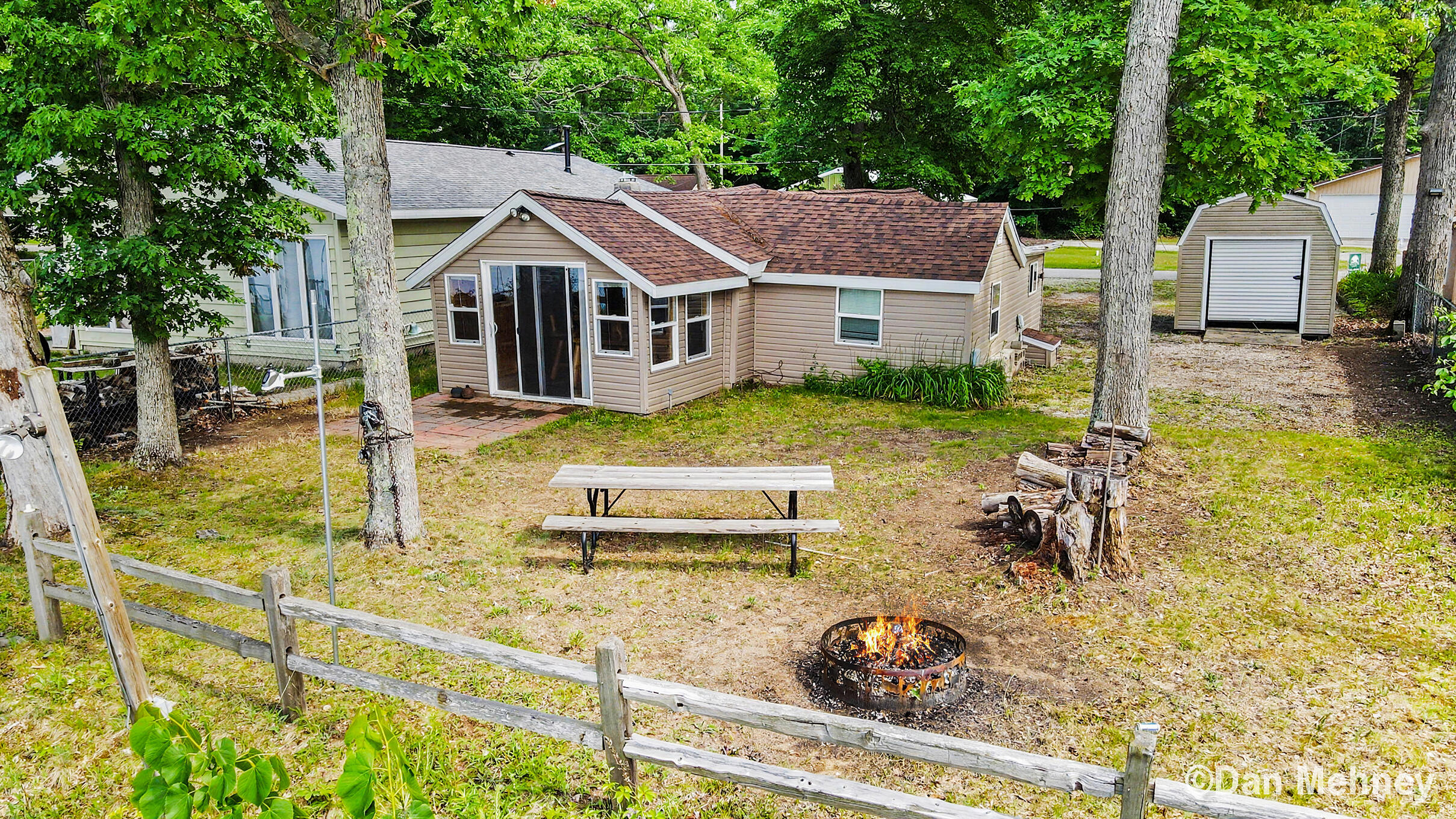 5539 Front Street Property Photo 1