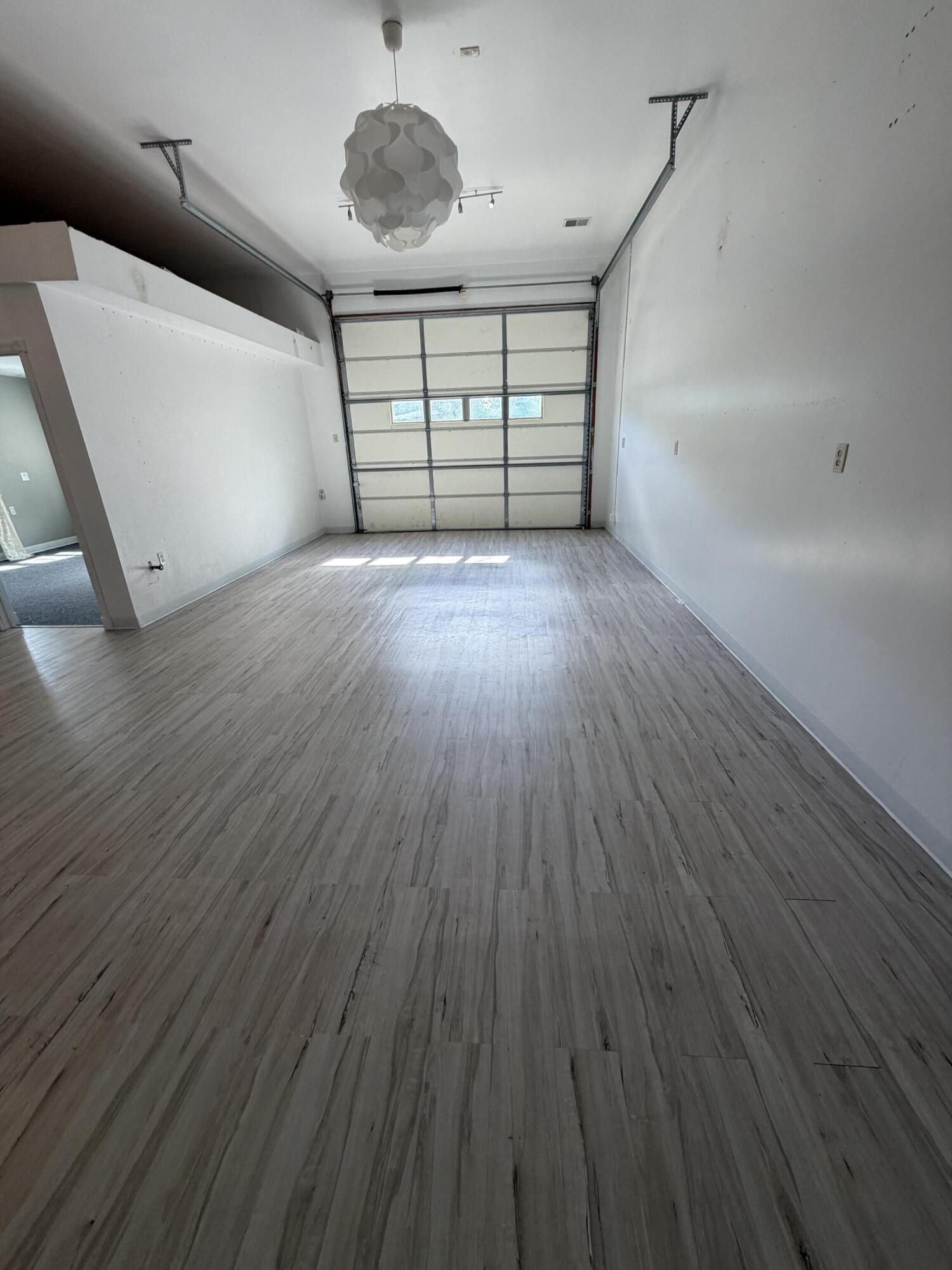 5100 E Michigan Avenue Property Photo 18