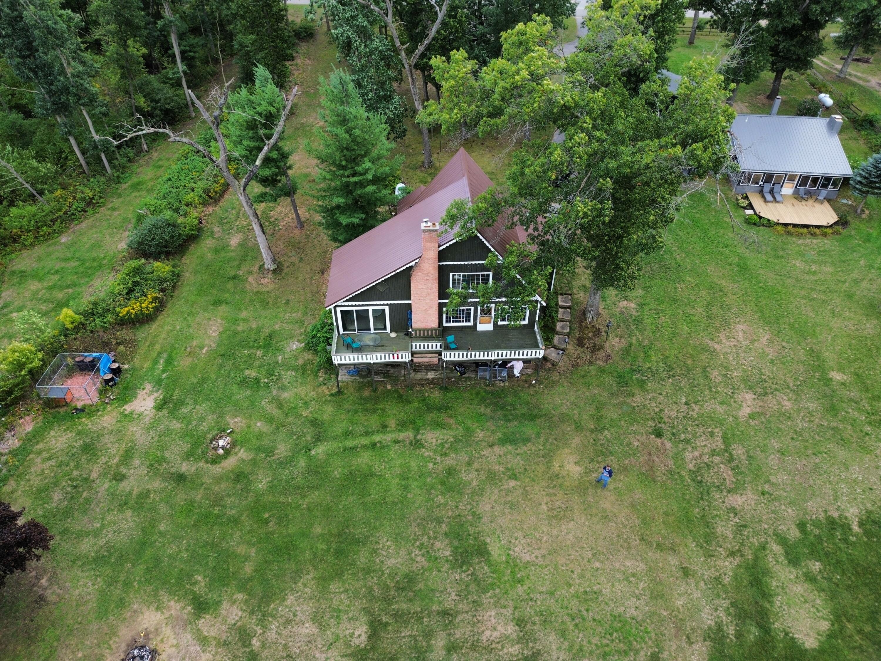 7832 E Us Highway 10 Property Photo 10