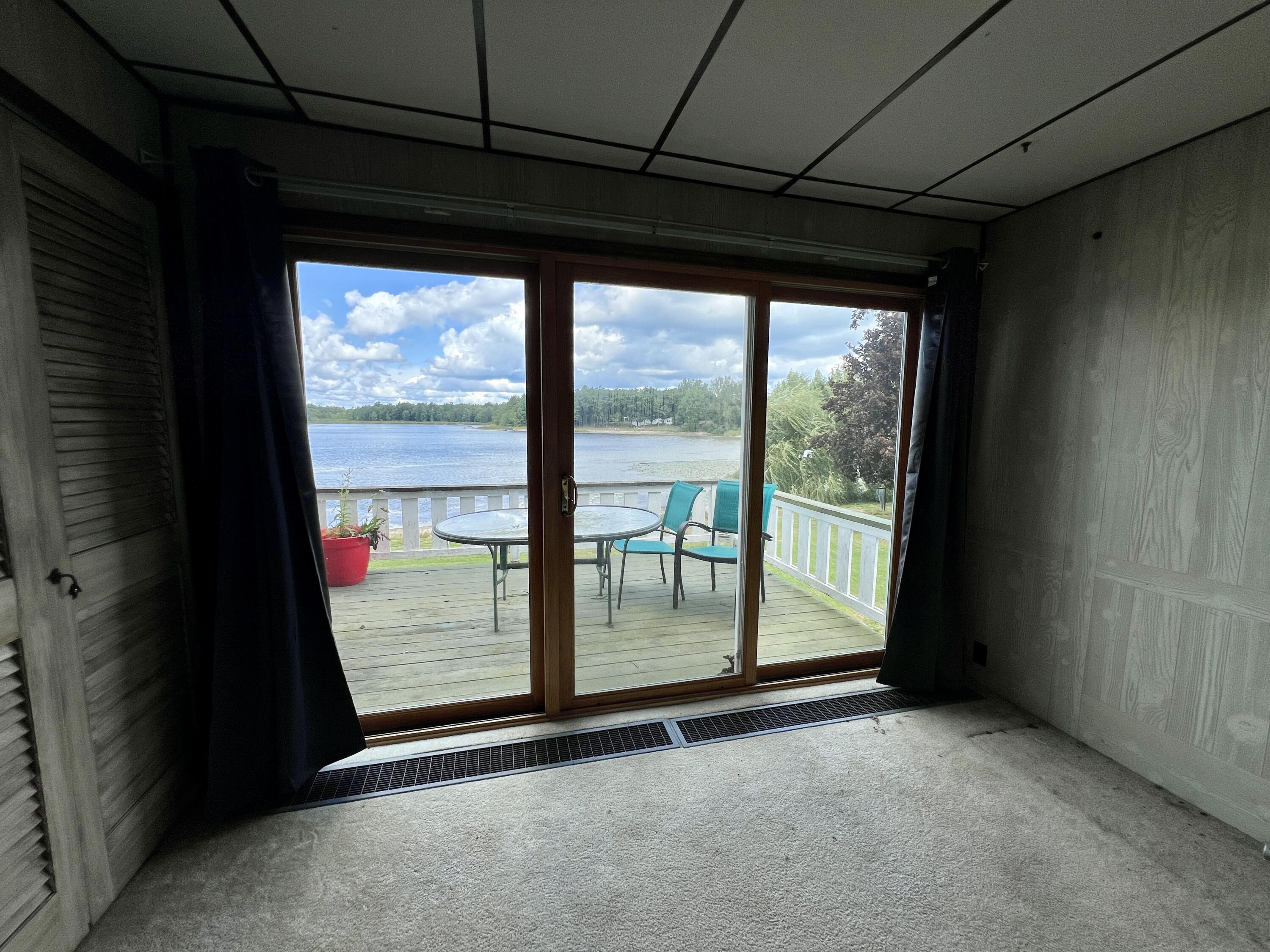 7832 E Us Highway 10 Property Photo 30