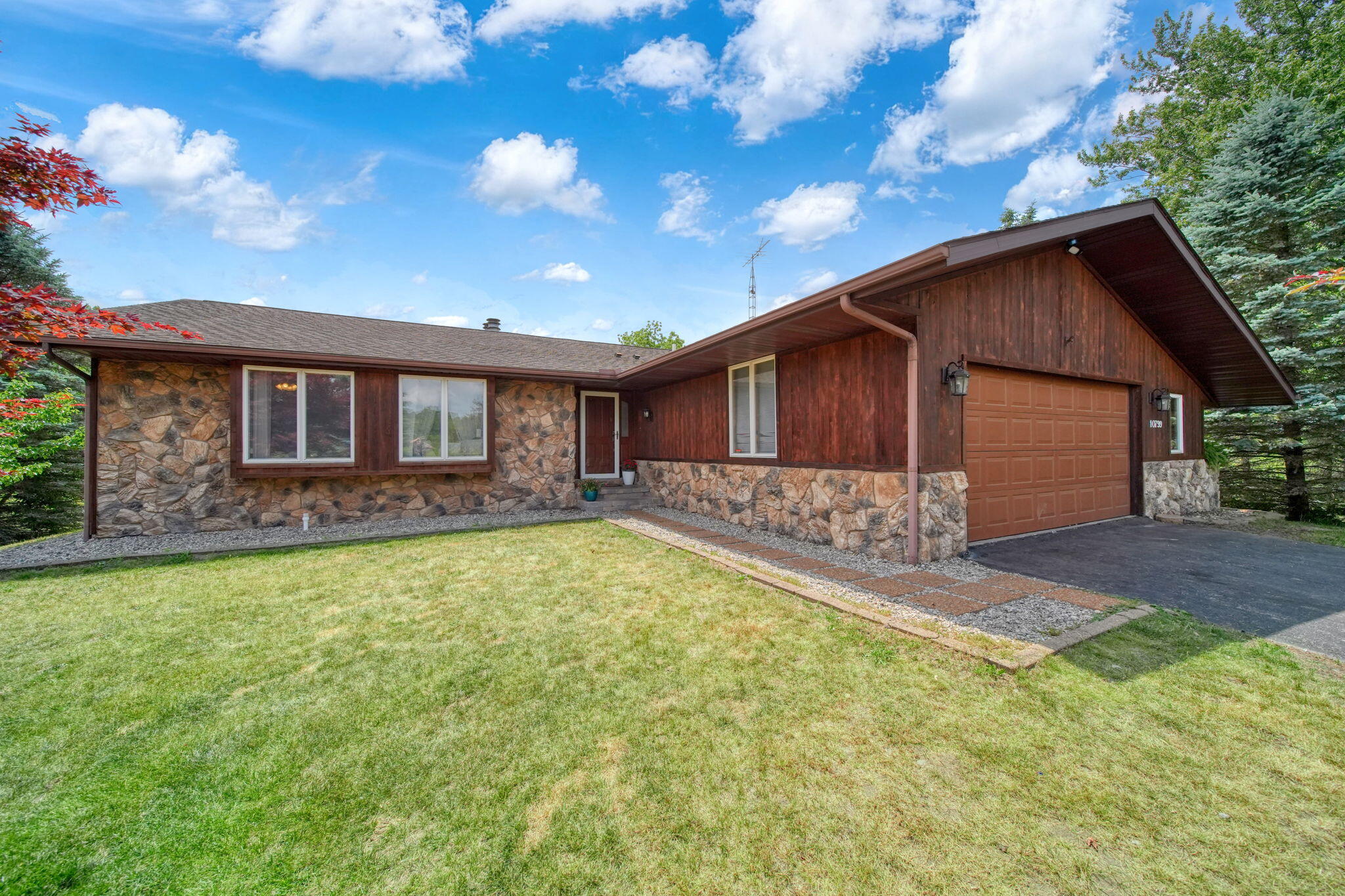 10799 Austin Road Property Photo 1