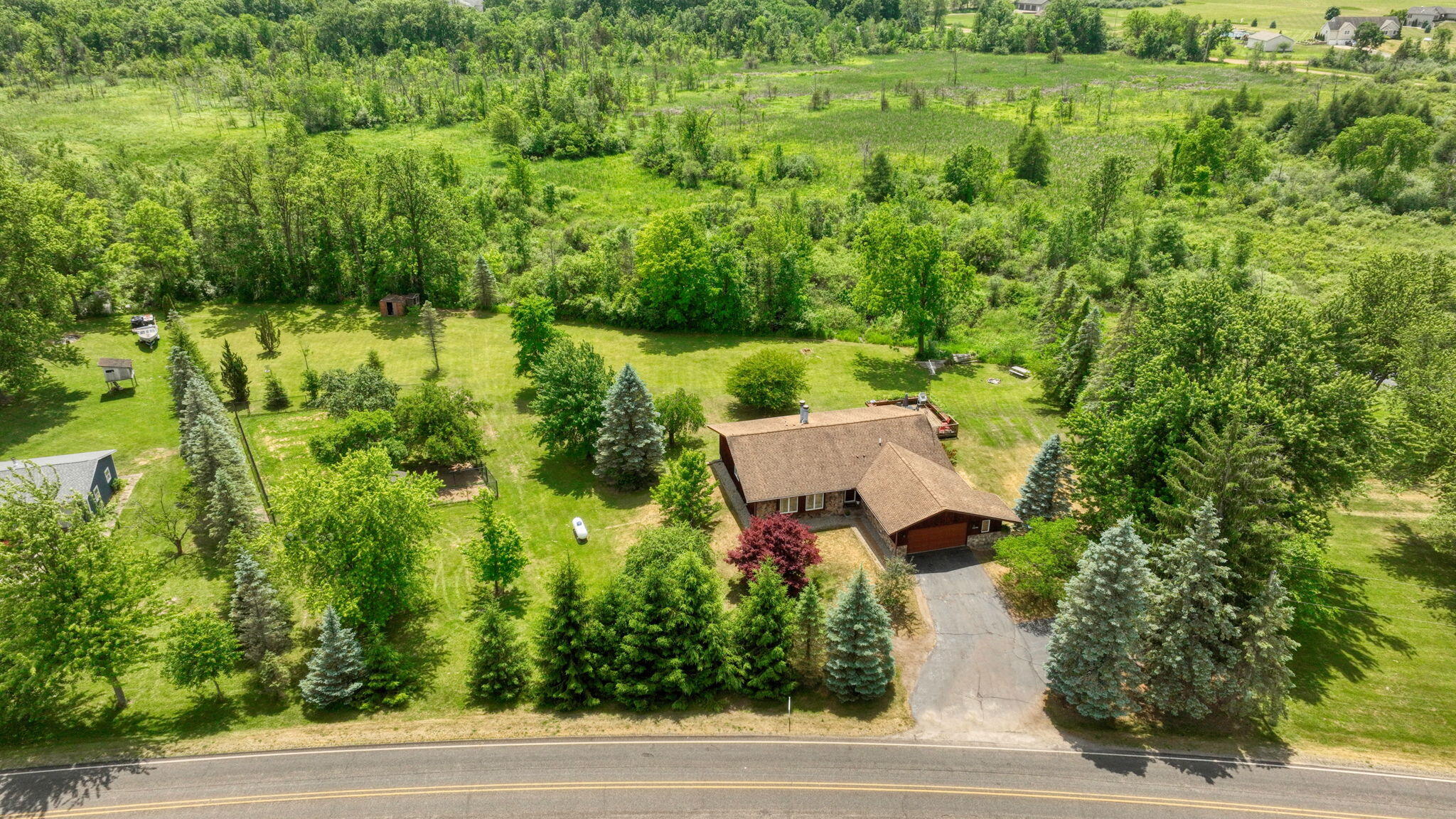 10799 Austin Road Property Photo 4