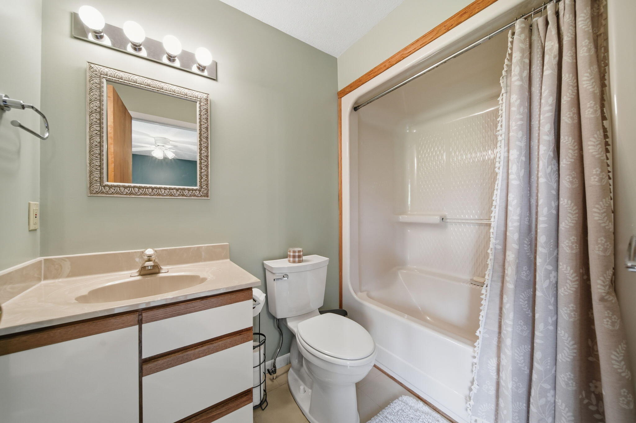 10799 Austin Road Property Photo 34