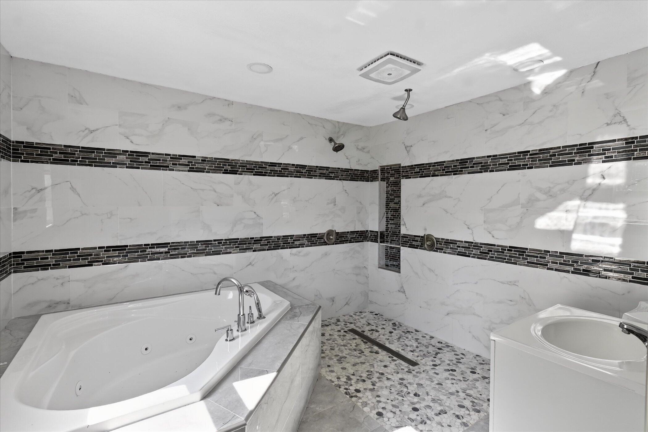 10260 N Ferris Road Property Photo 10