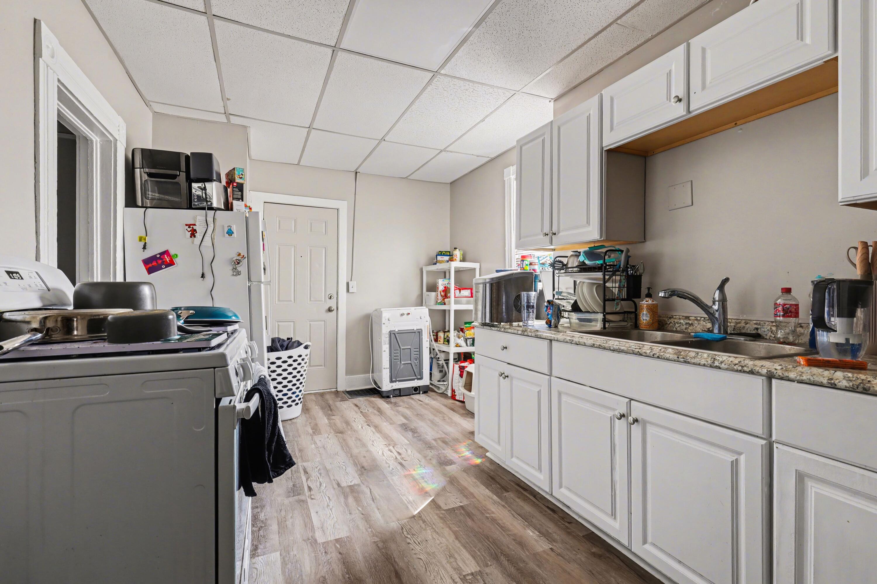 1246 Alpine Avenue Nw Property Photo 5