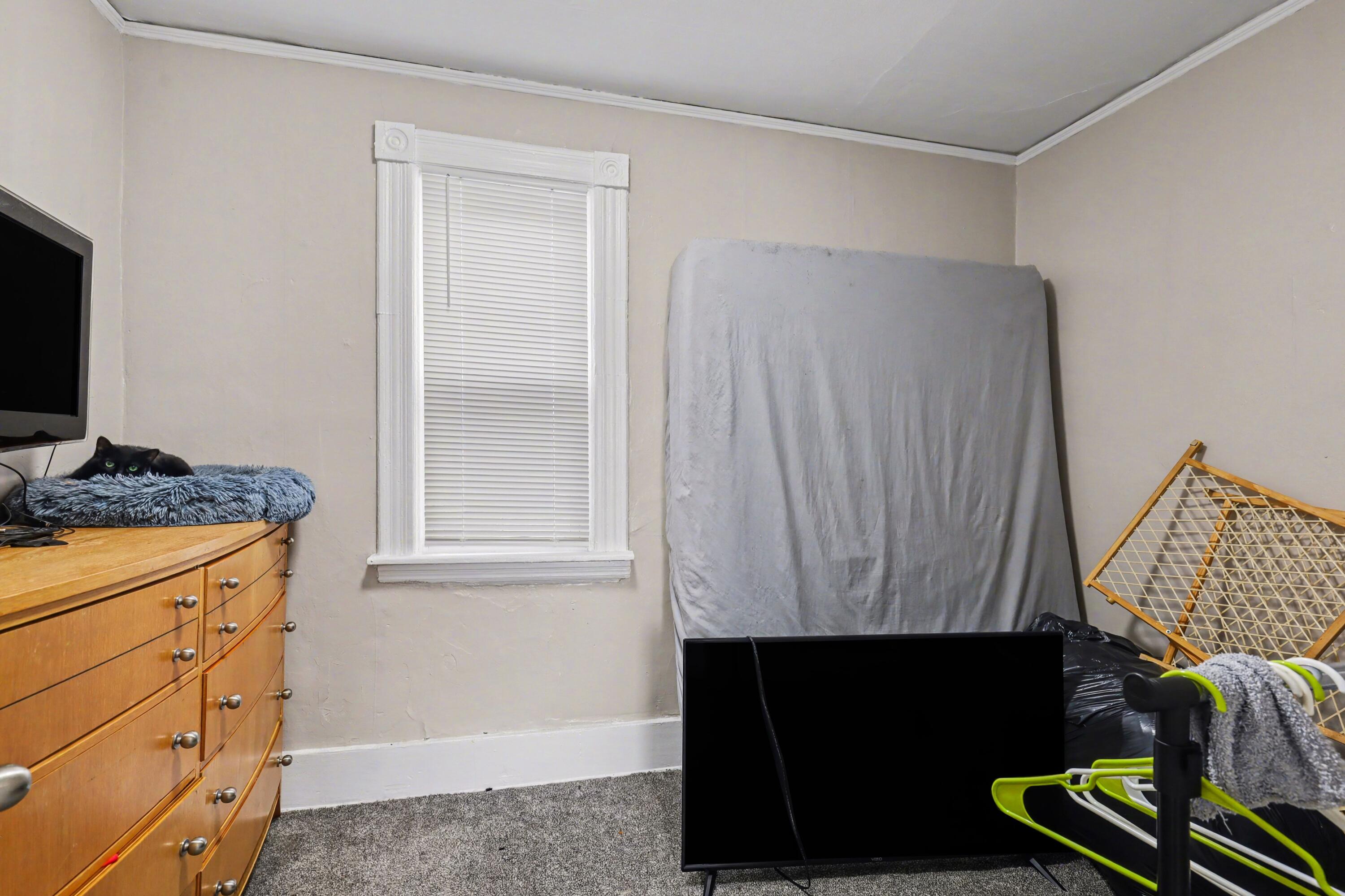 1246 Alpine Avenue Nw Property Photo 7