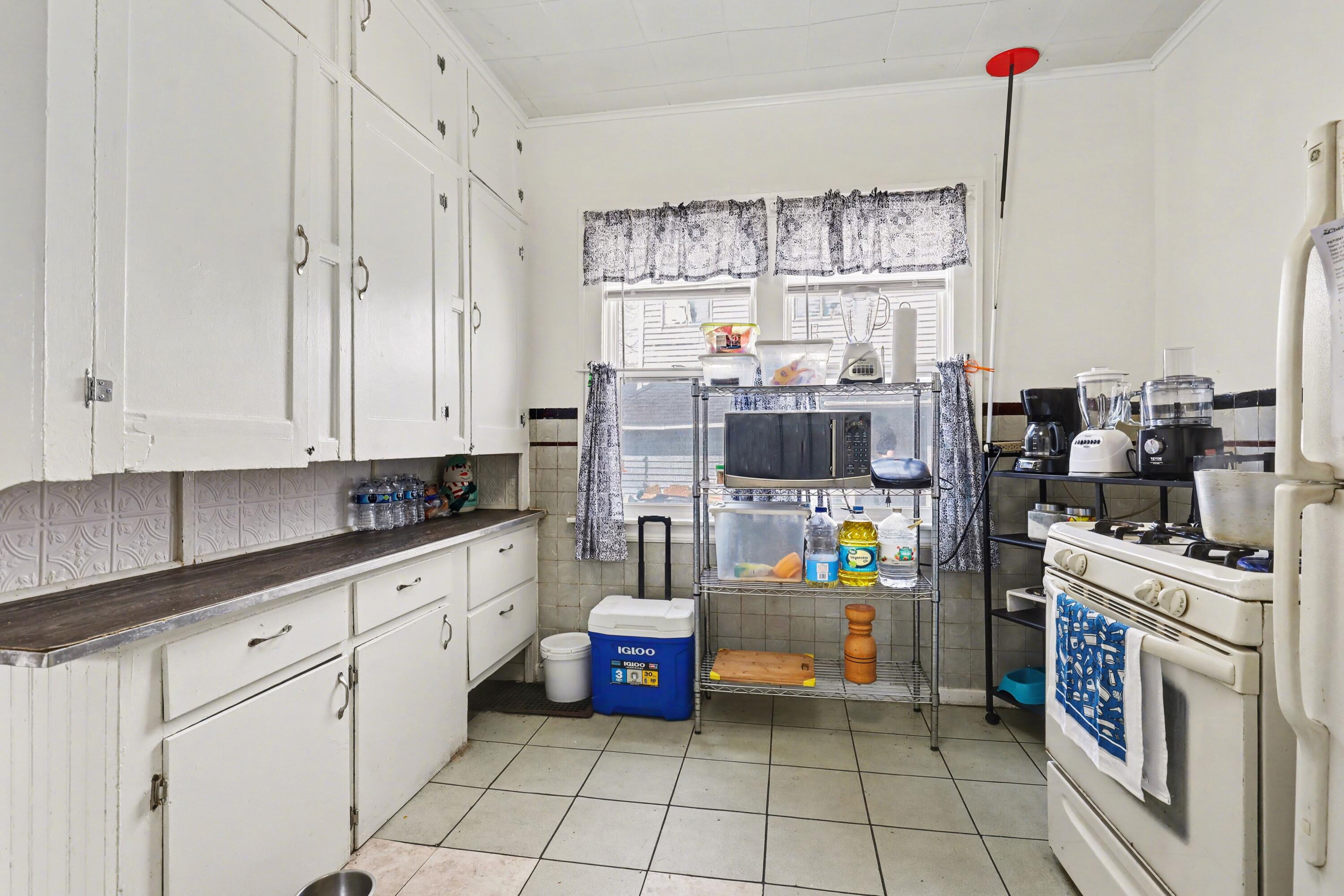 1246 Alpine Avenue Nw Property Photo 21