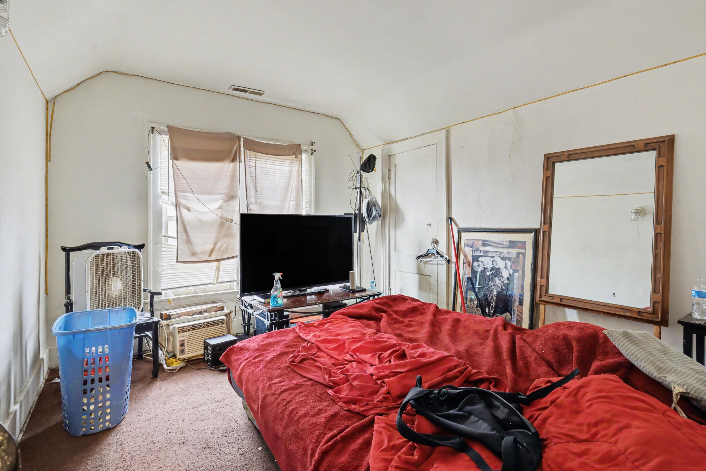 1246 Alpine Avenue Nw Property Photo 27
