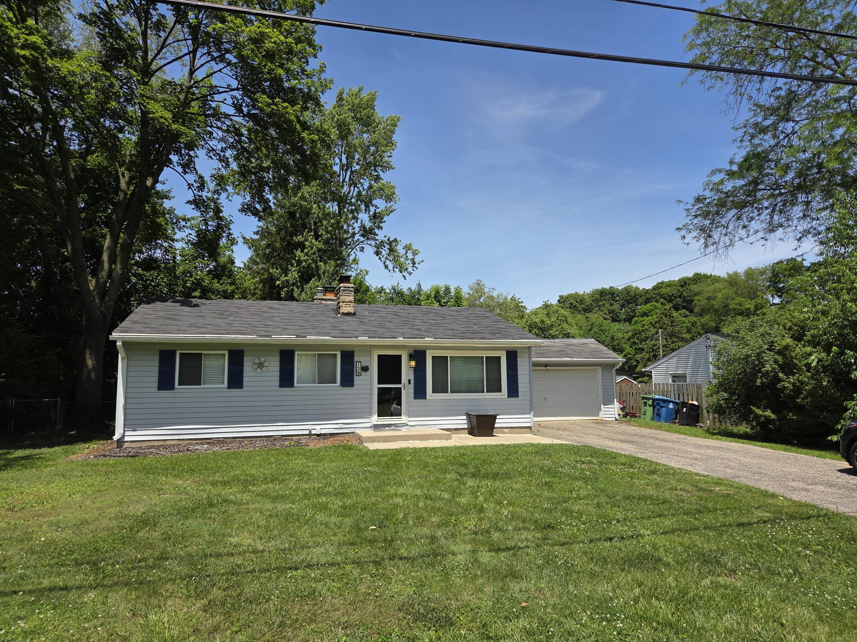 125 Peachtree Drive Property Photo 1