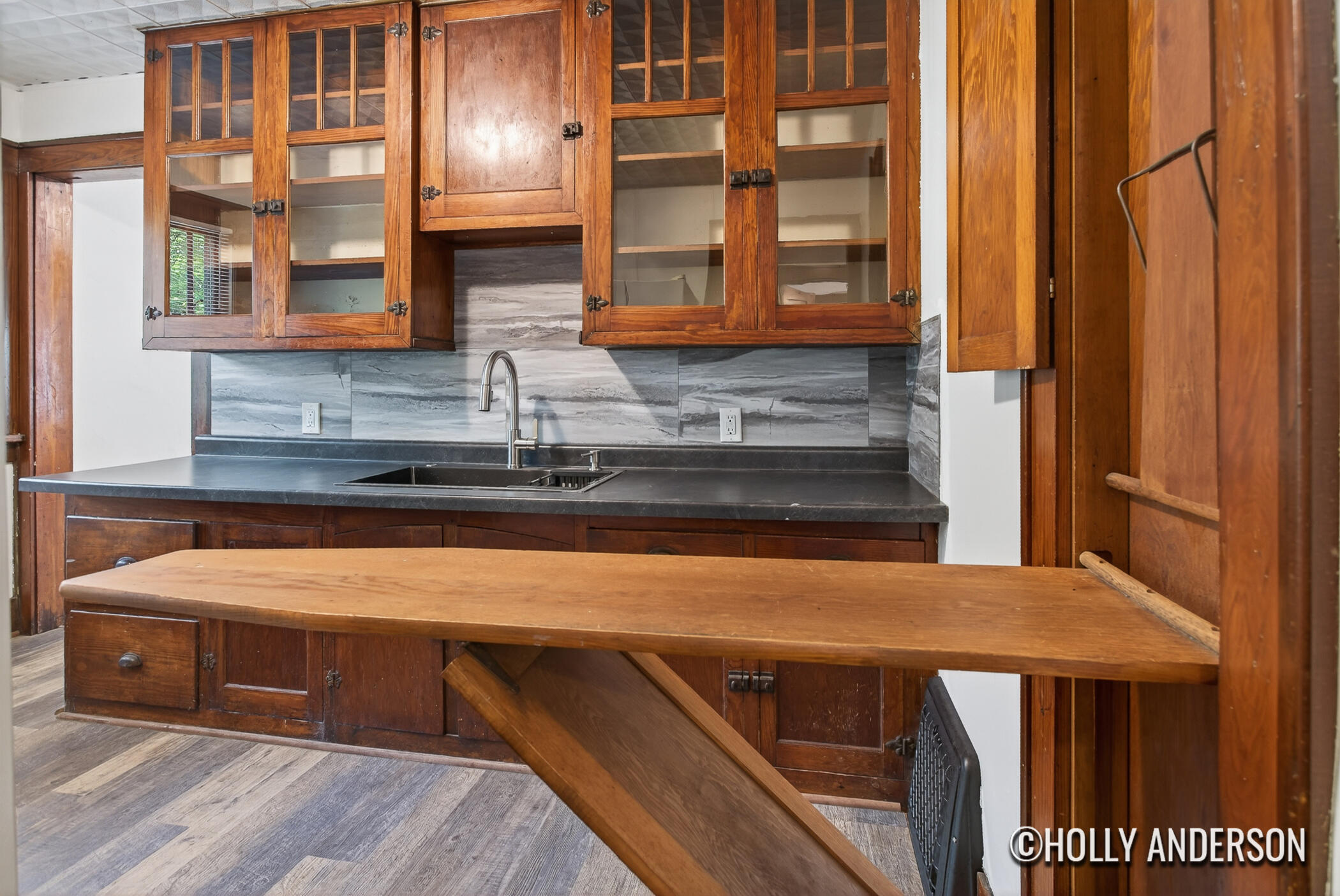 3012 9th Street Property Photo 4