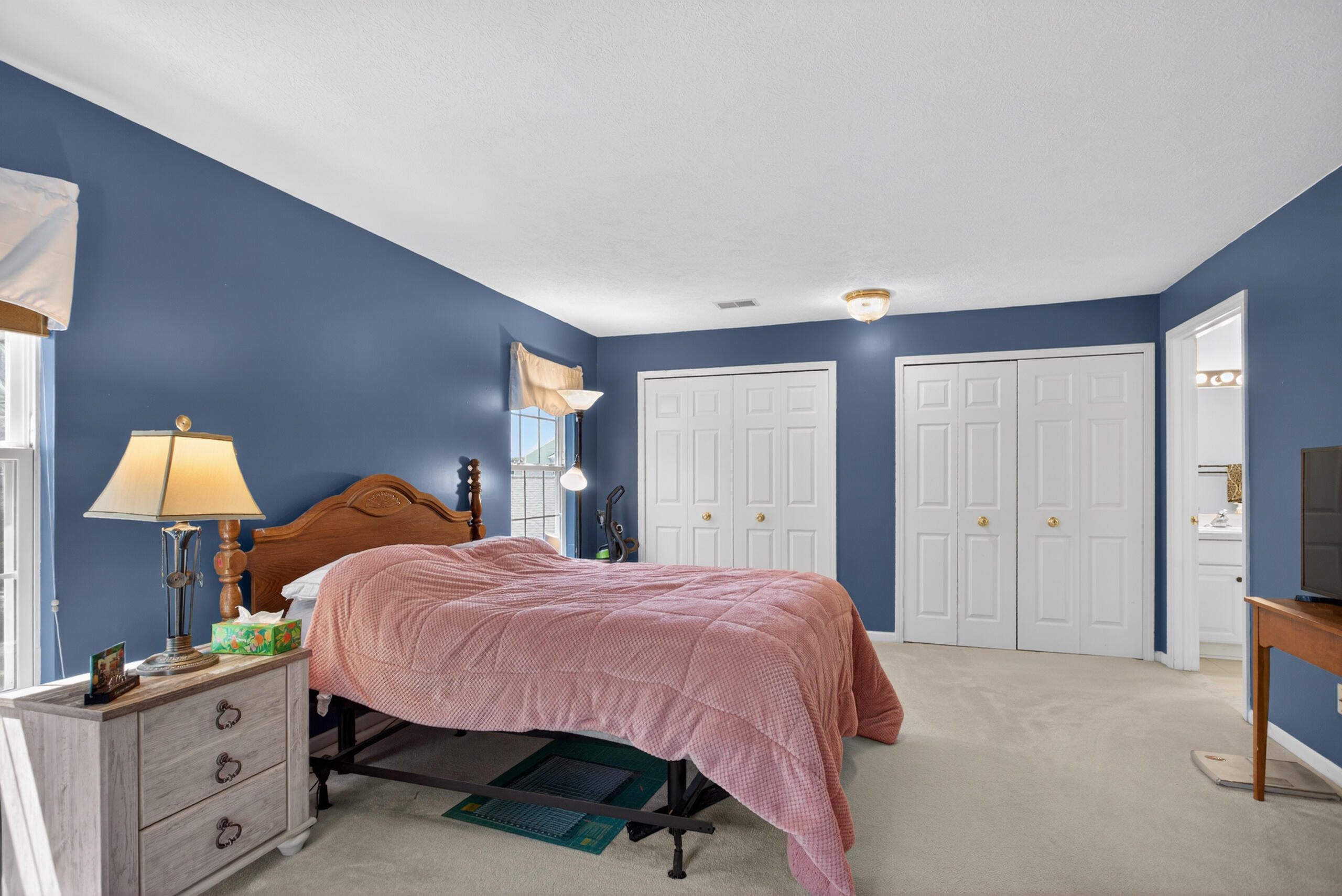 864 W Barrington Circle Property Photo 17