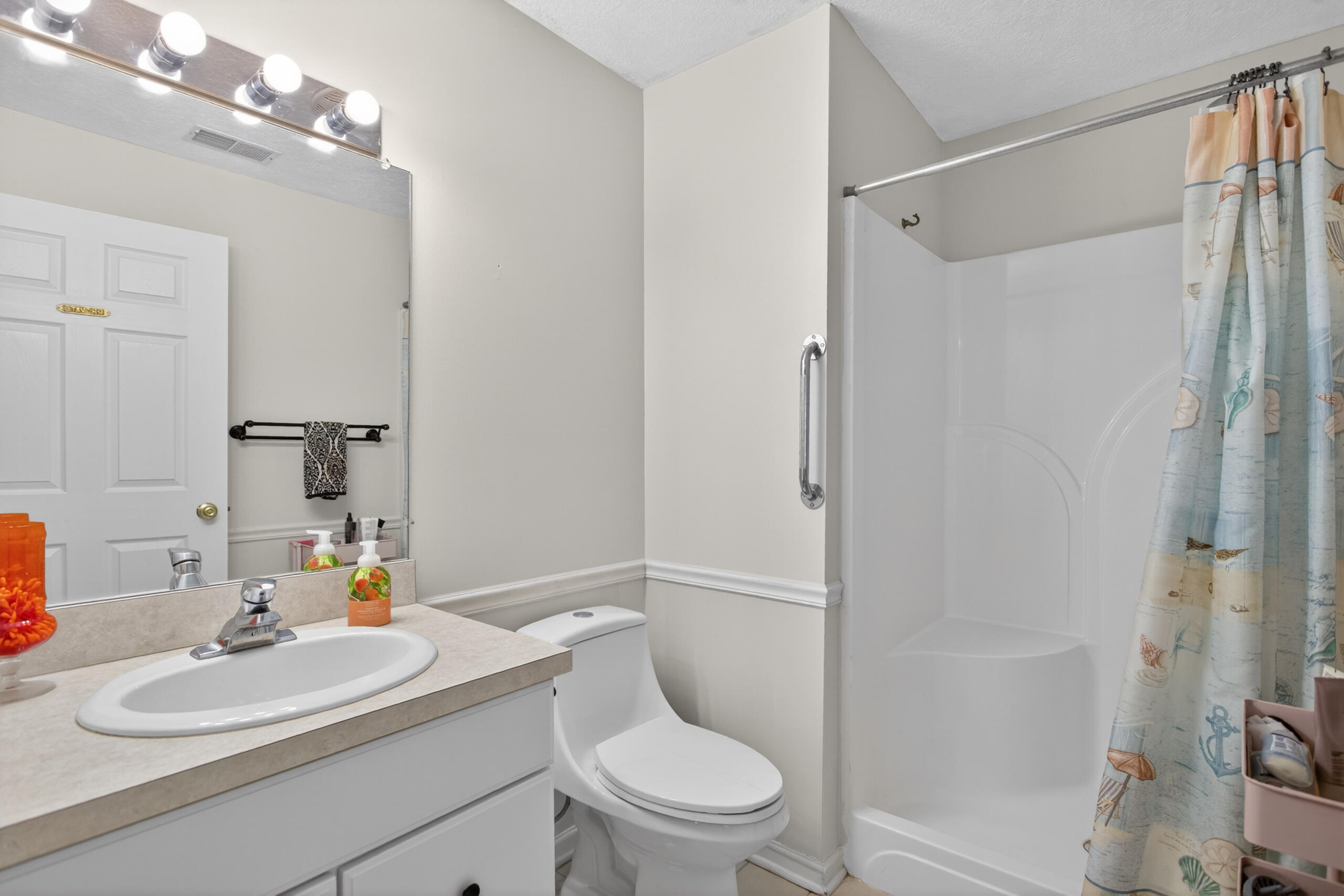 864 W Barrington Circle Property Photo 19