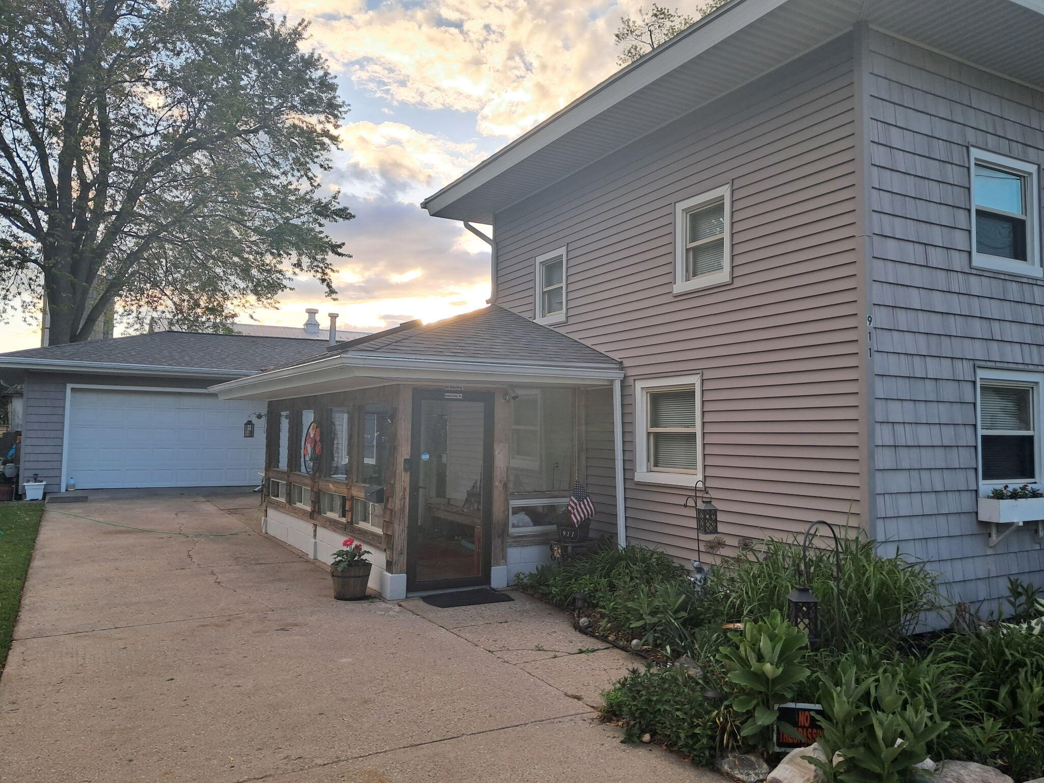 911 Washington Boulevard Property Photo 1