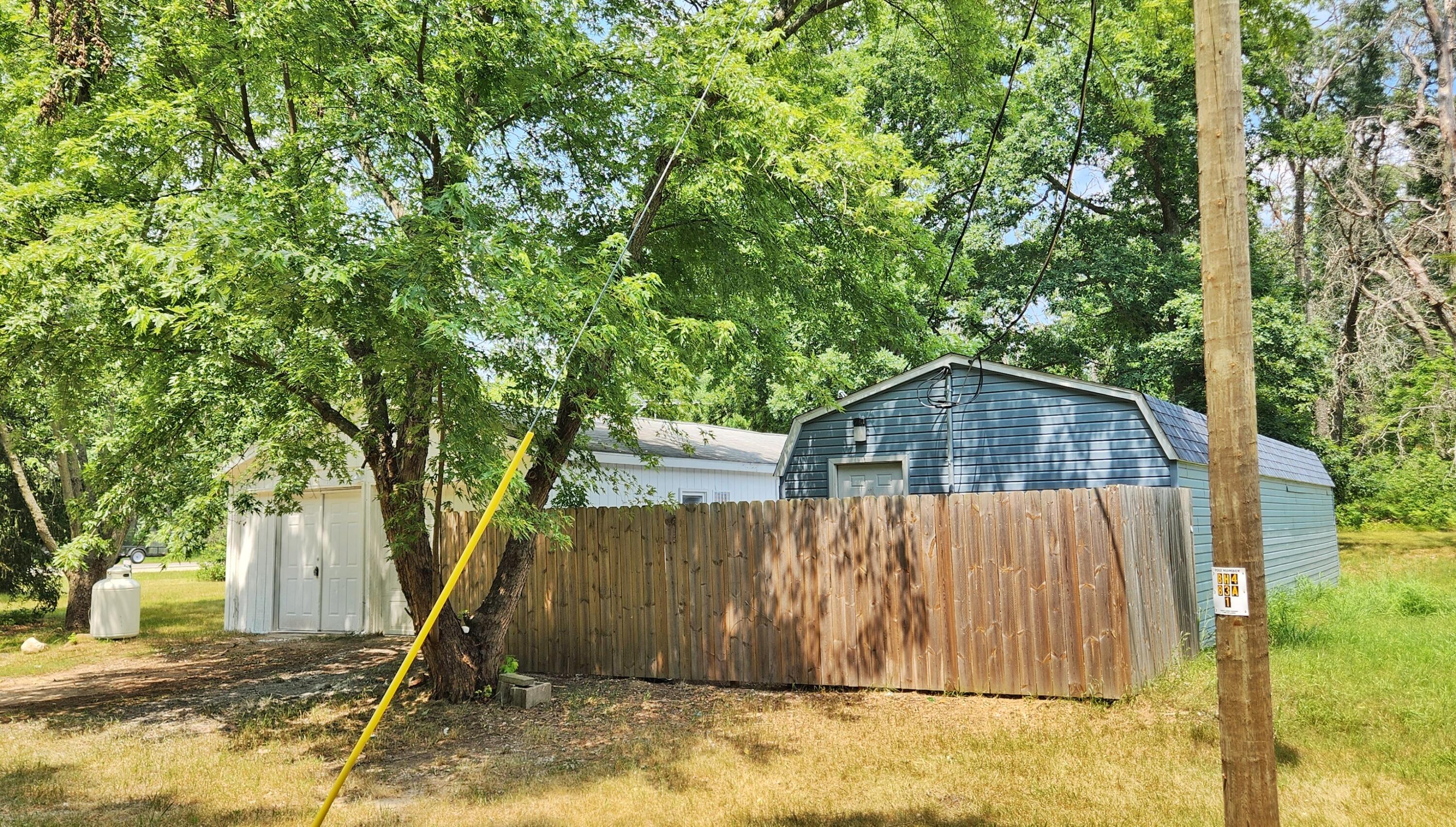 383 W 8 Mile Road Property Photo 17