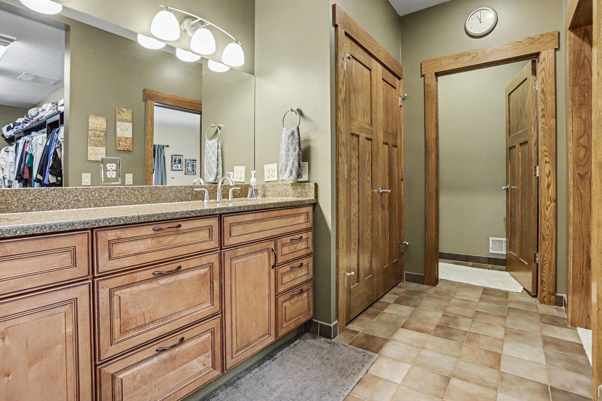 8874 1 Mile Road Property Photo 30
