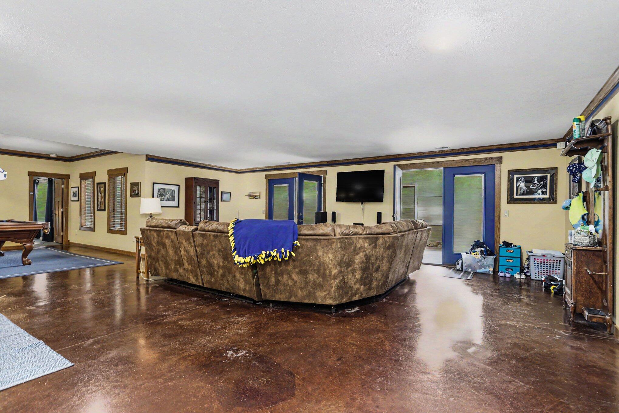 8874 1 Mile Road Property Photo 41