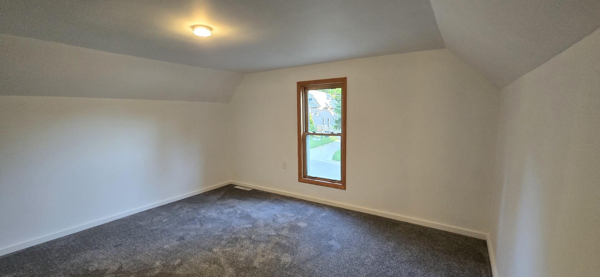 211 Forest Street Property Photo 33