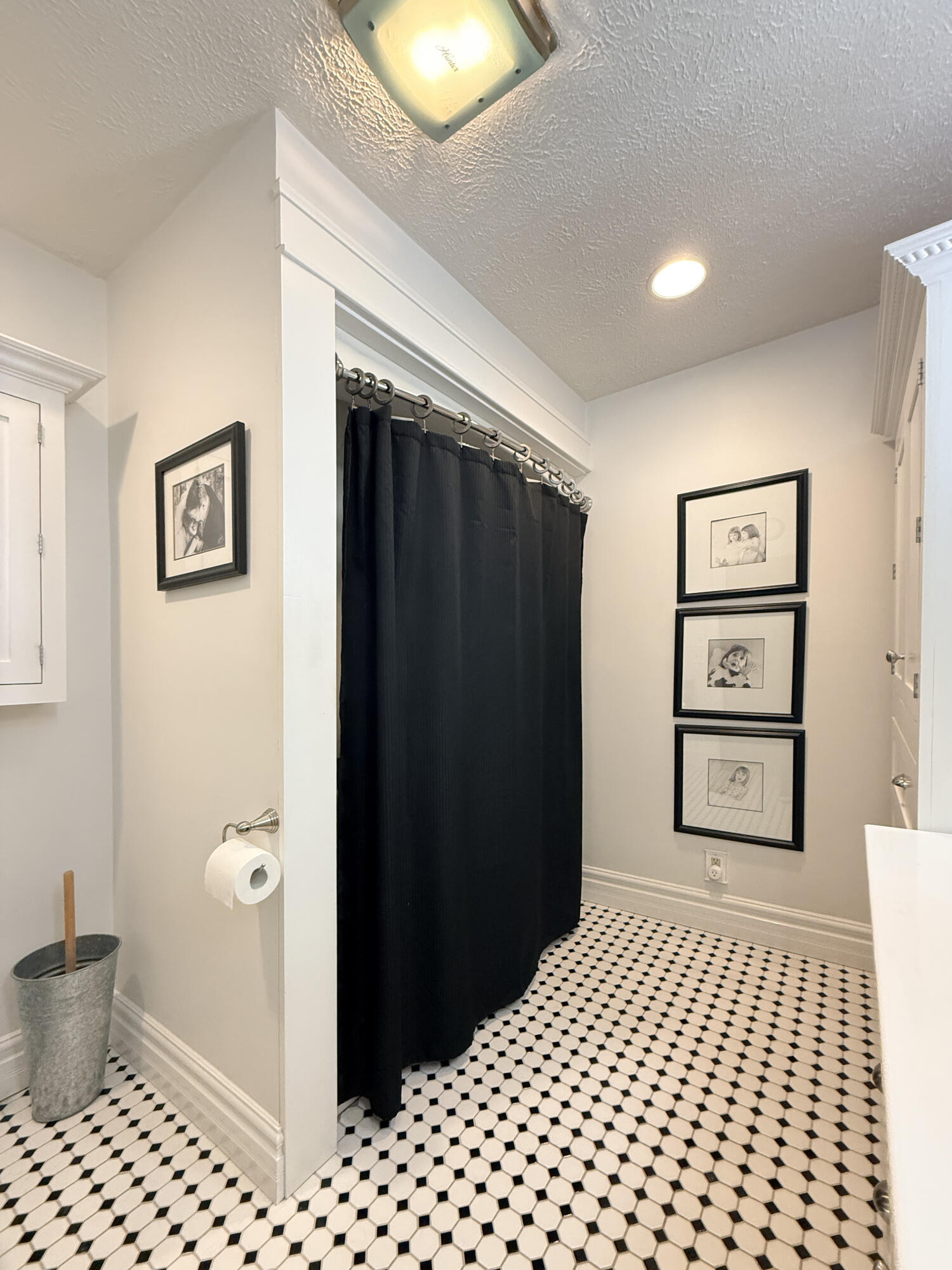 2 E Ash Street E Property Photo 38