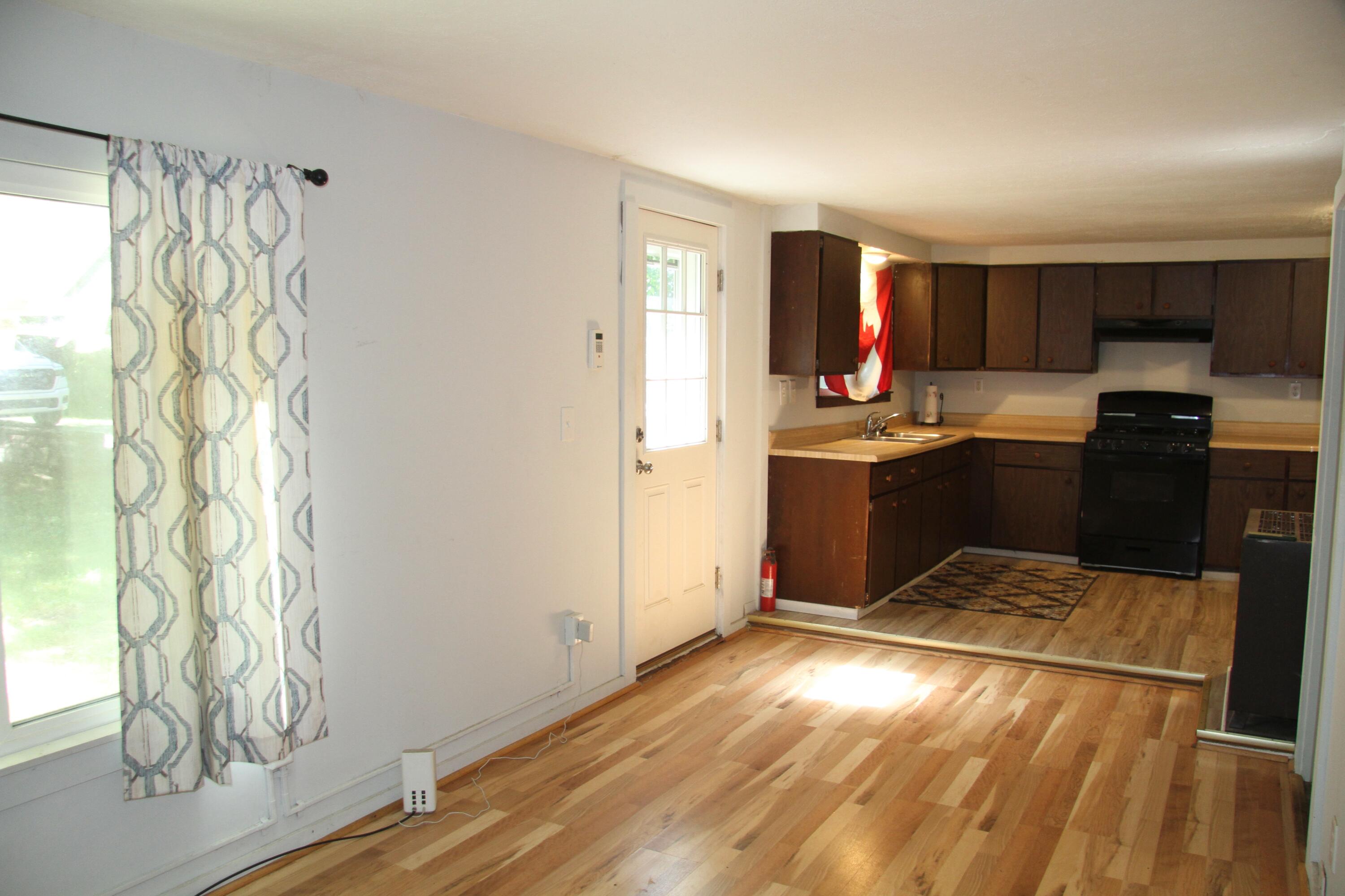 59710 M-51 S Property Photo 6