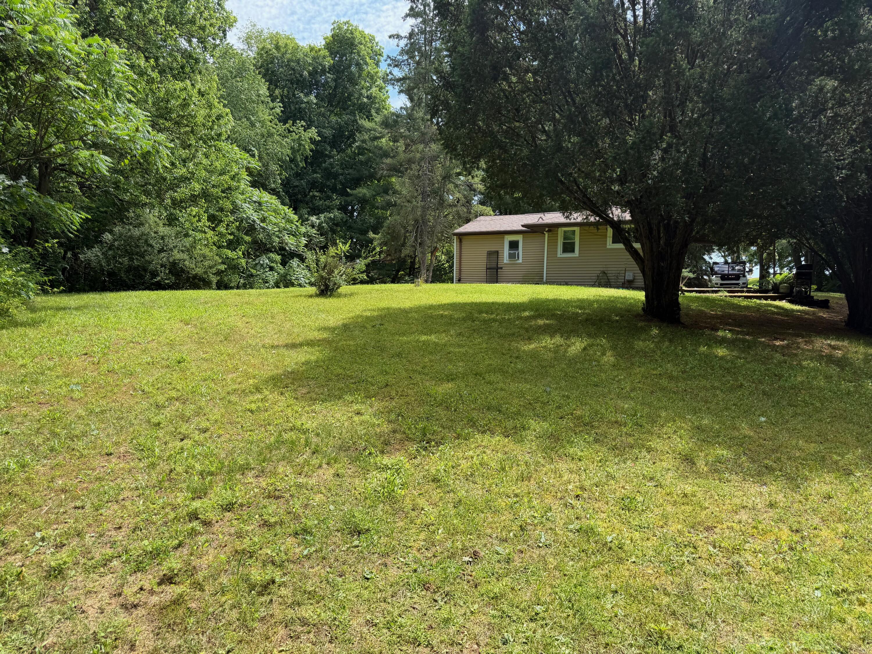 59710 M-51 S Property Photo 23