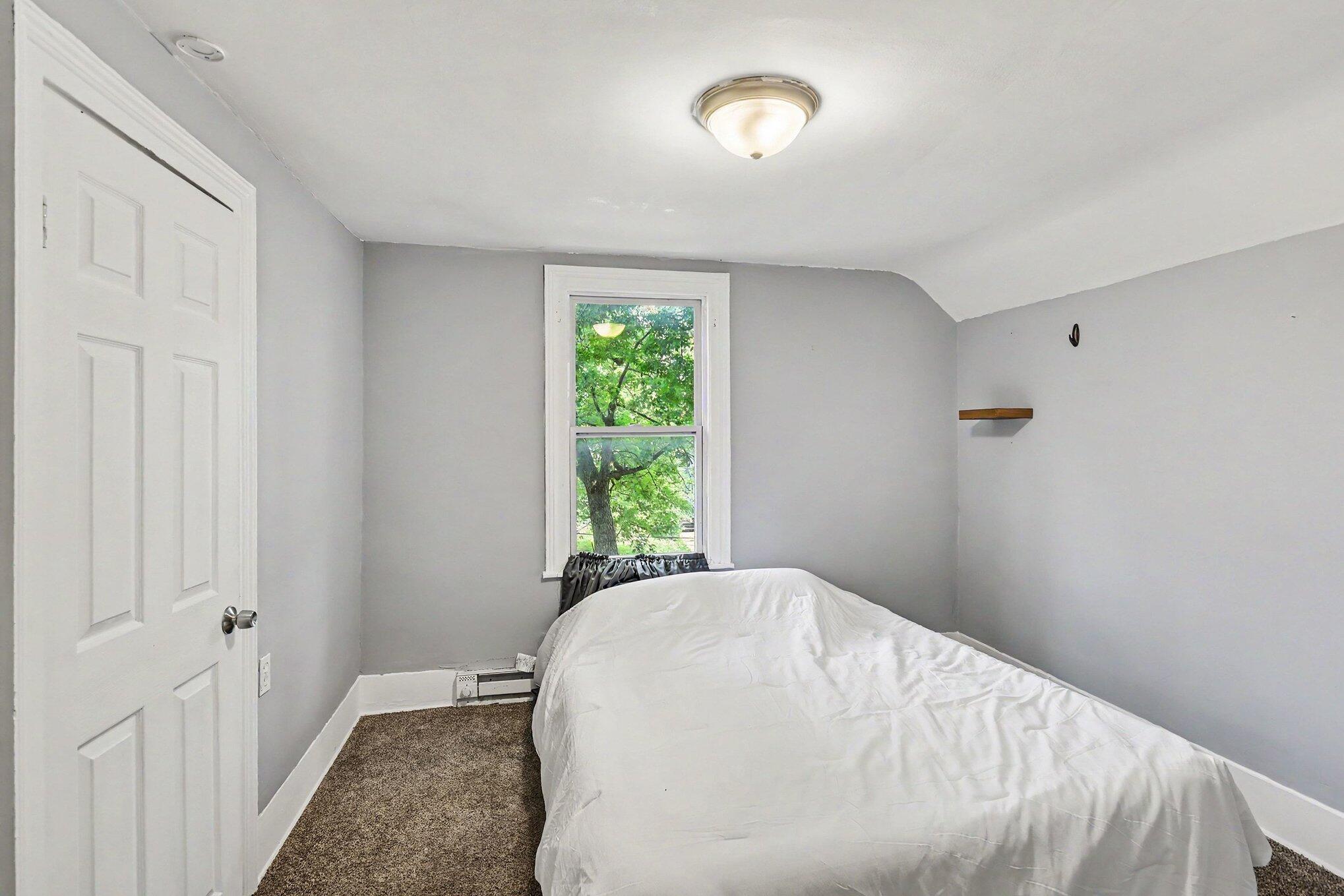 1222 E Kalamazoo Street Property Photo 14