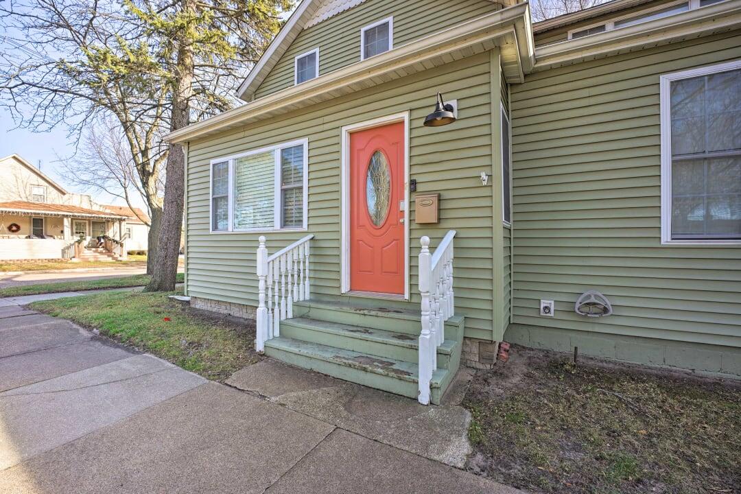 803 Court Street Property Photo 2