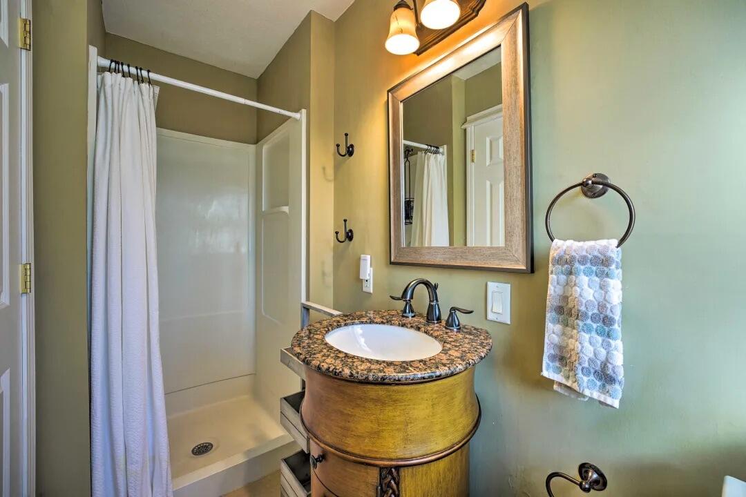 803 Court Street Property Photo 17