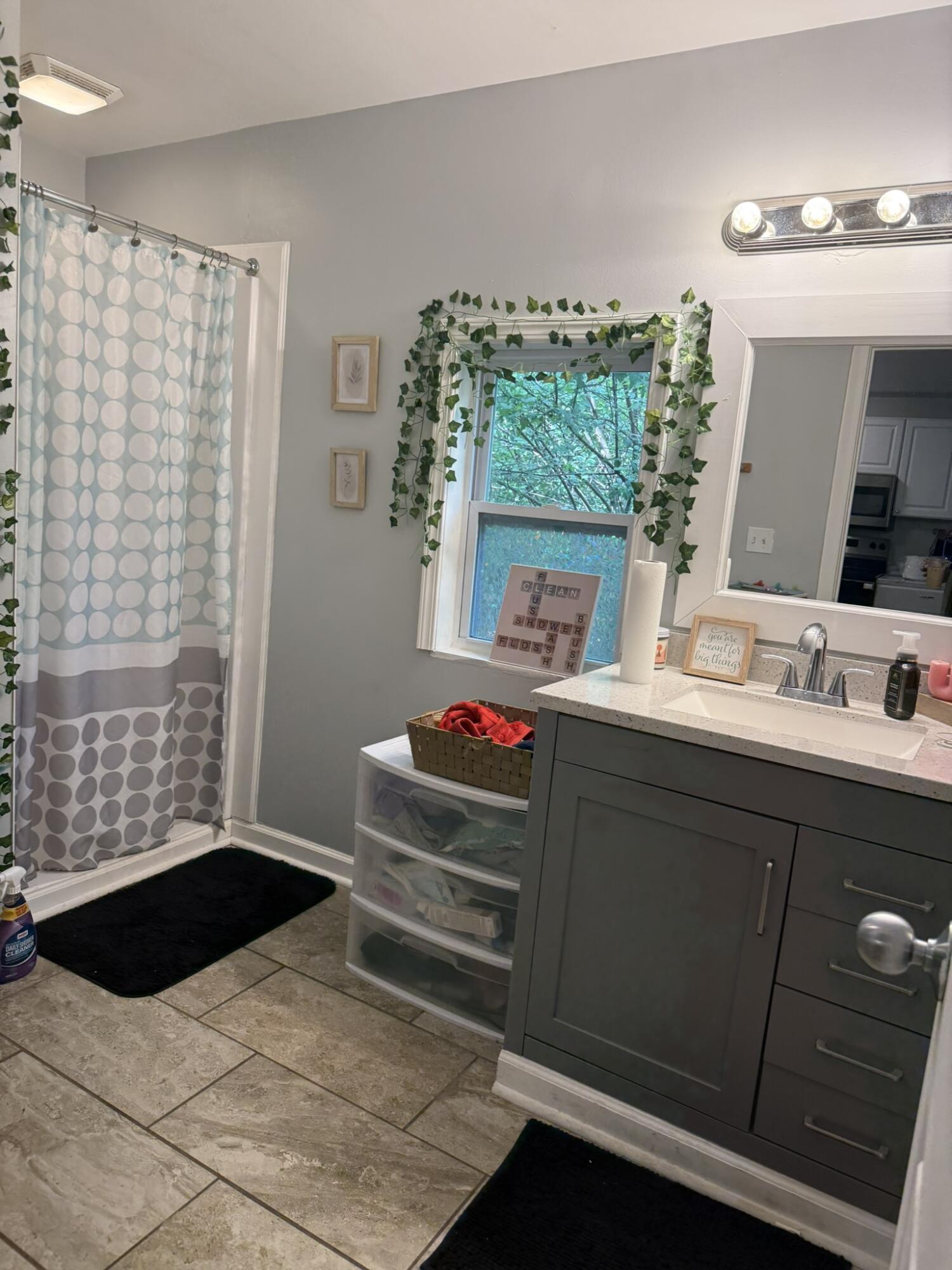 701 Washtenaw Avenue 2 Property Photo 15