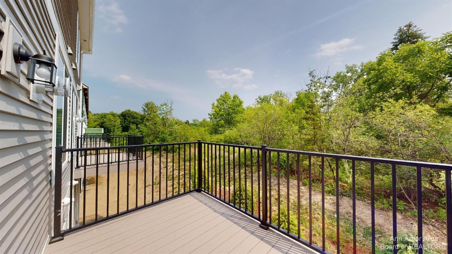 2741 Bristol Ridge Drive Property Photo 7