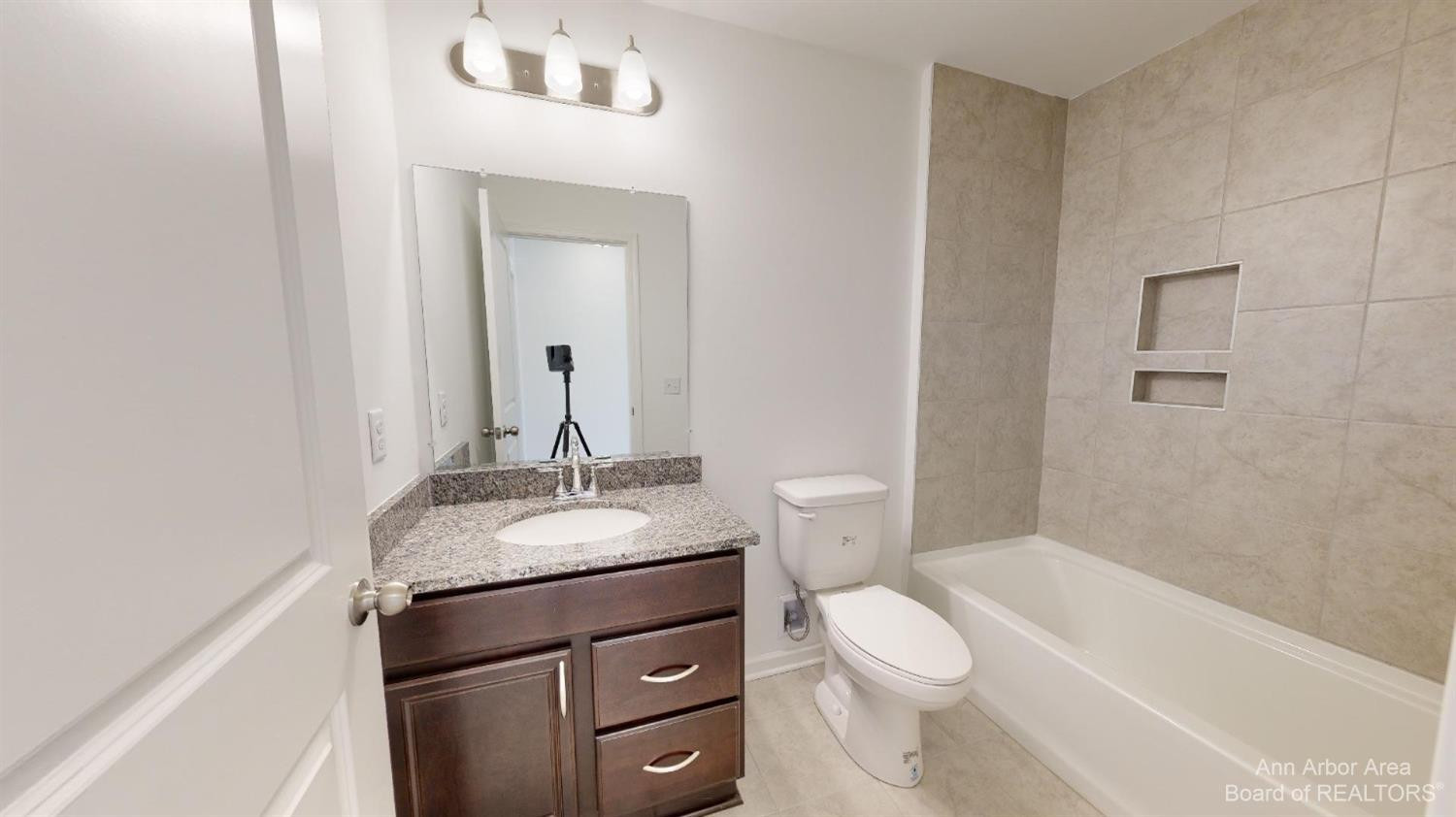 2741 Bristol Ridge Drive Property Photo 19