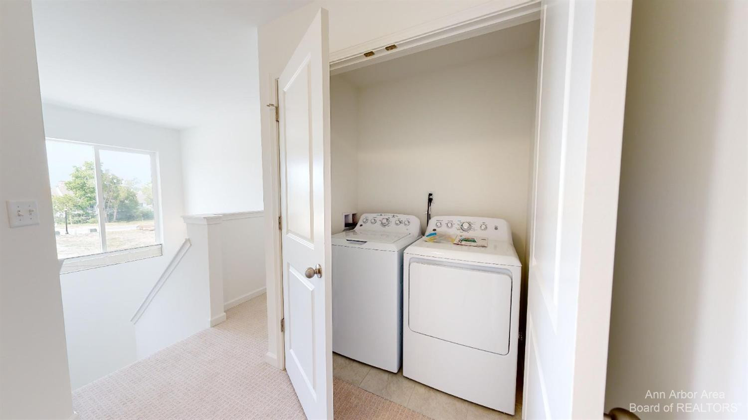 2741 Bristol Ridge Drive Property Photo 20