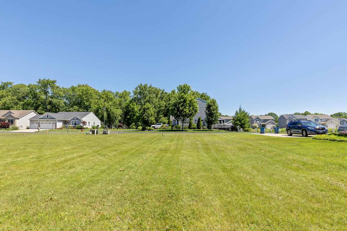 578 Swan River Drive Property Photo 12