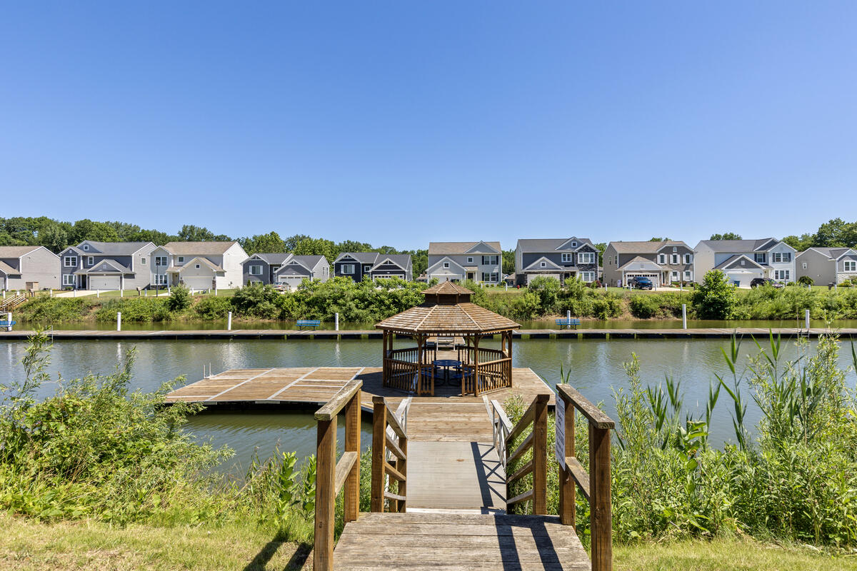 578 Swan River Drive Property Photo 14