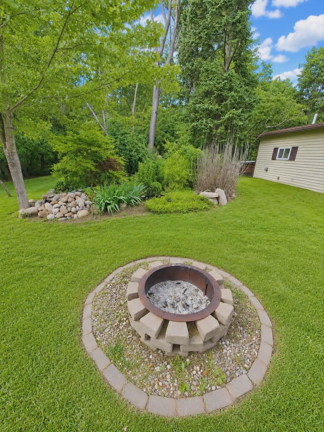3640 Saint Luke Drive Property Photo 11