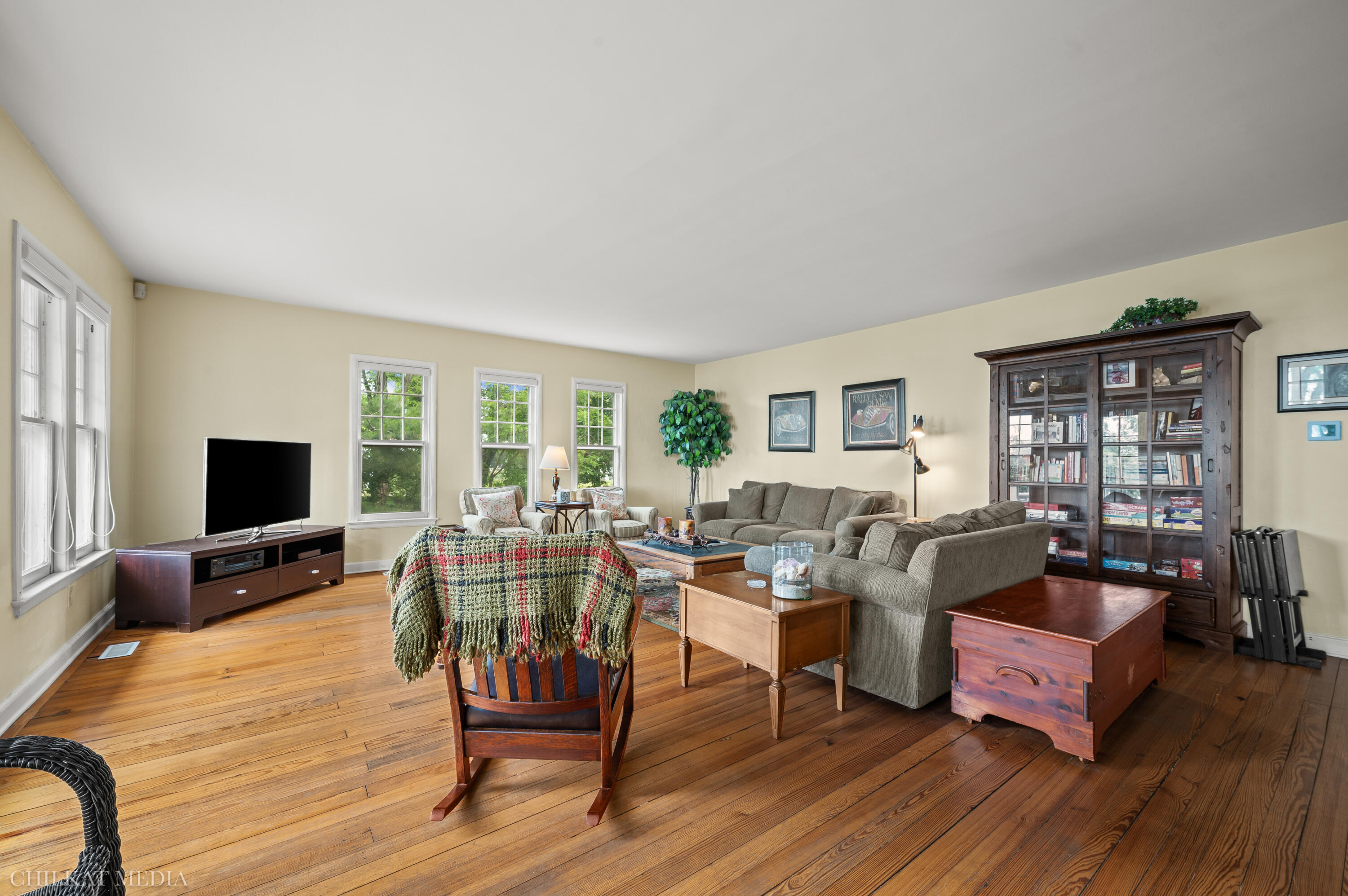 2815 Lake Pines Path Property Photo 11