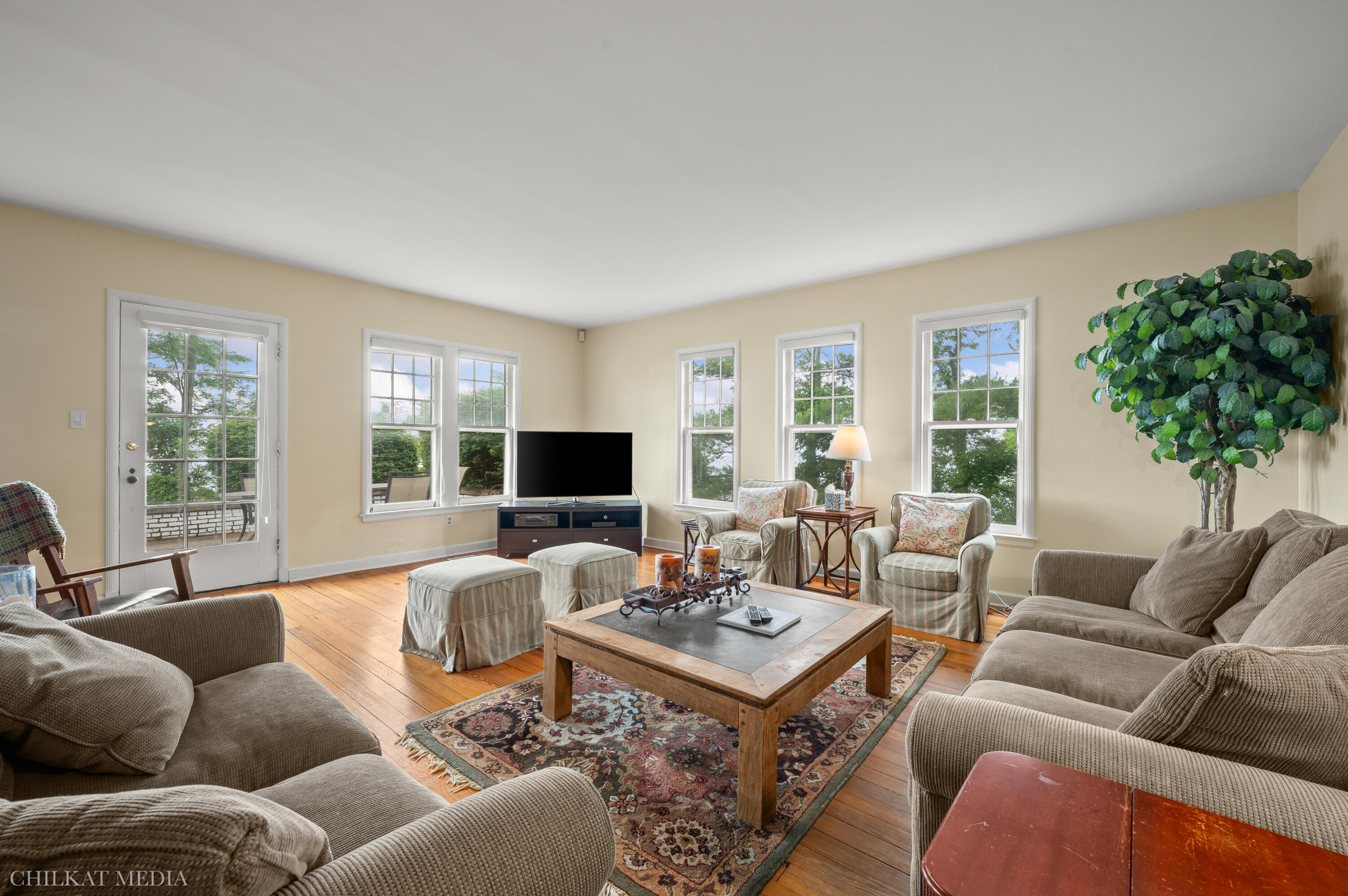 2815 Lake Pines Path Property Photo 15