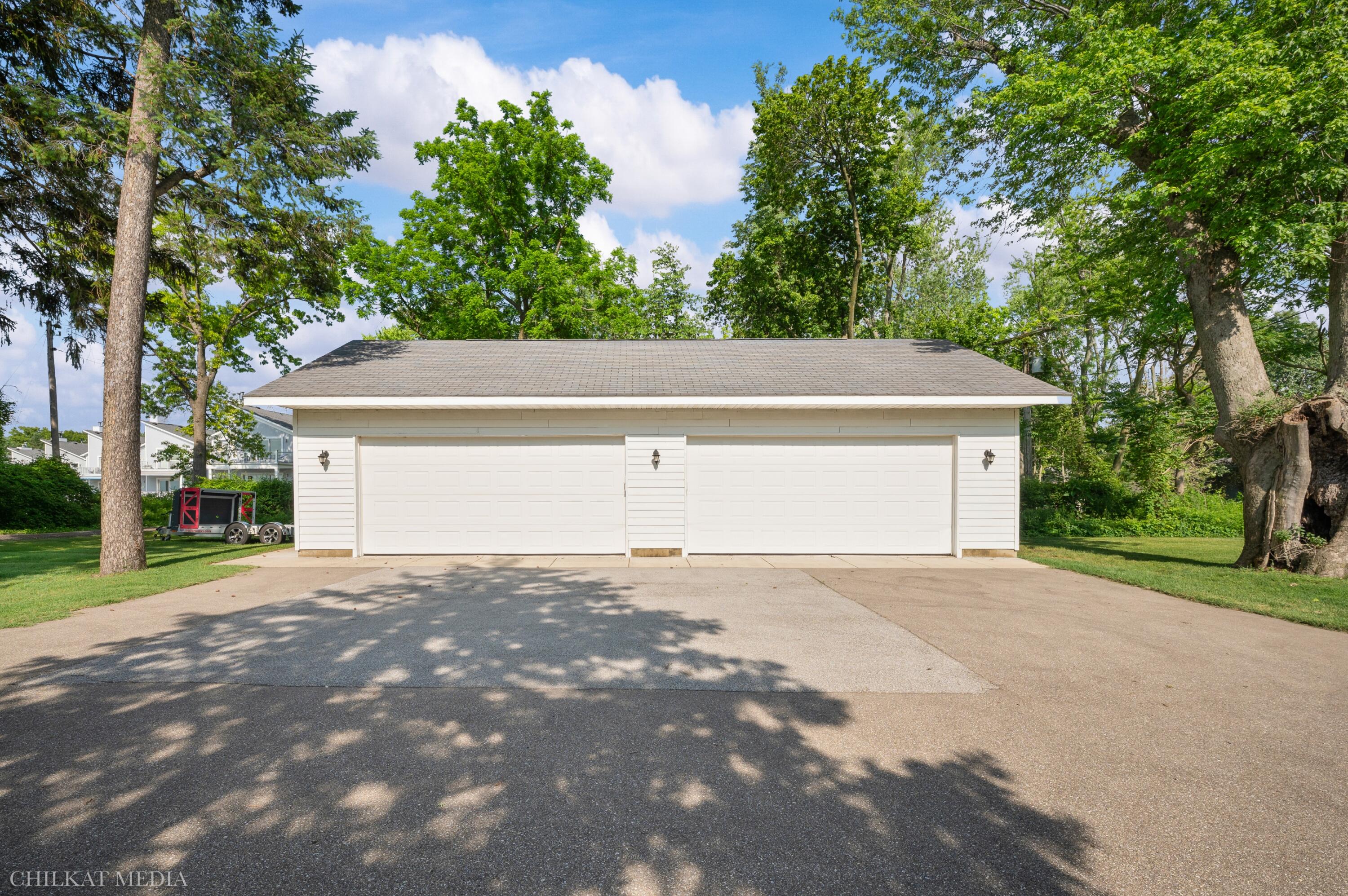 2815 Lake Pines Path Property Photo 89