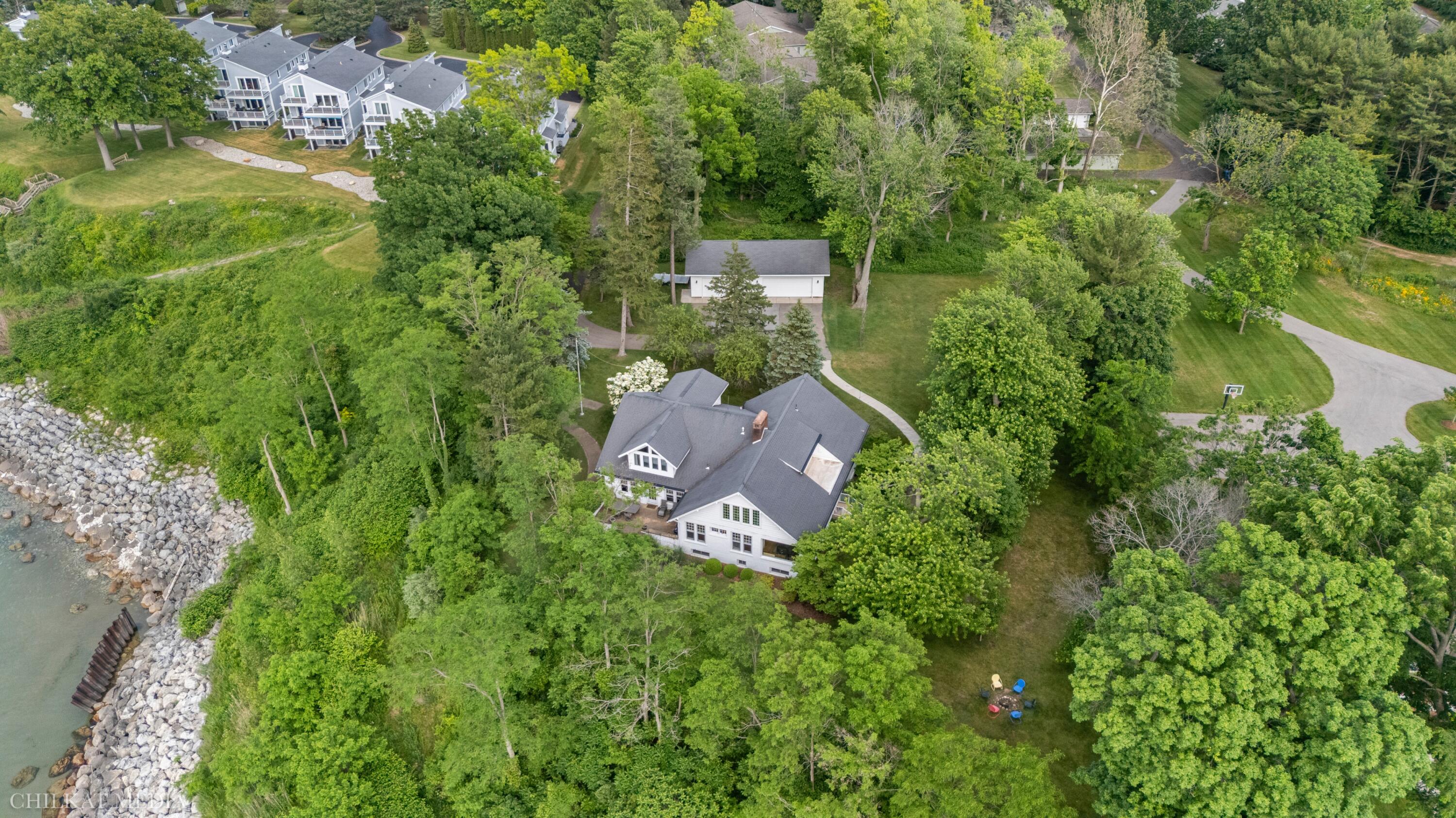 2815 Lake Pines Path Property Photo 98