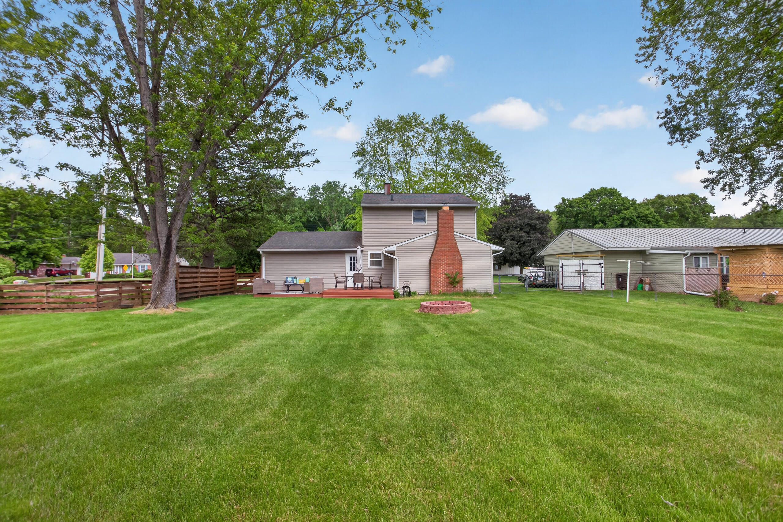 3324 Blue Lane Property Photo 6