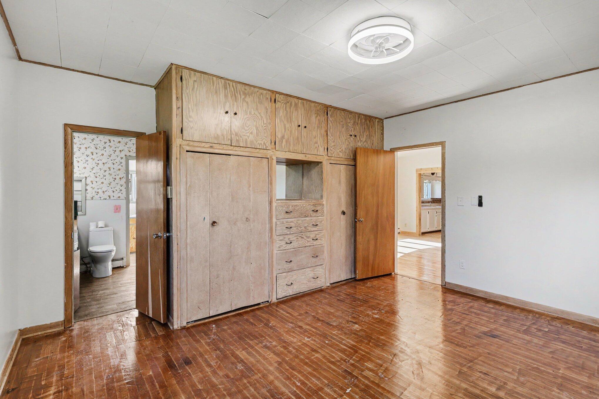 6923 Young Road Property Photo 10
