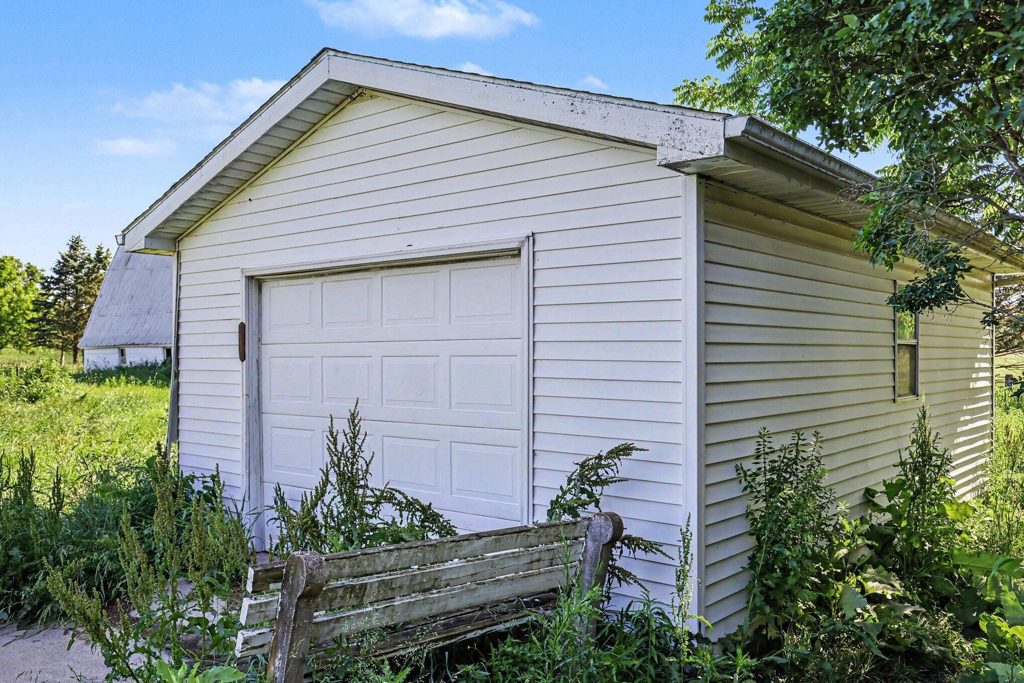 6923 Young Road Property Photo 22