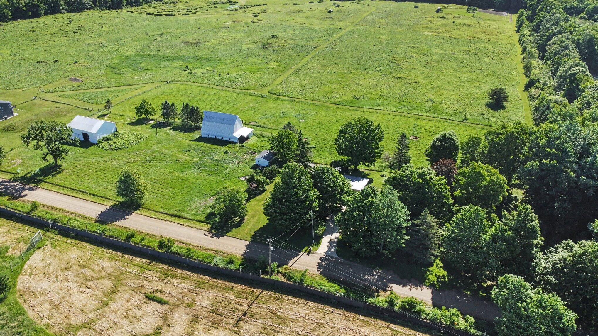 6923 Young Road Property Photo 27