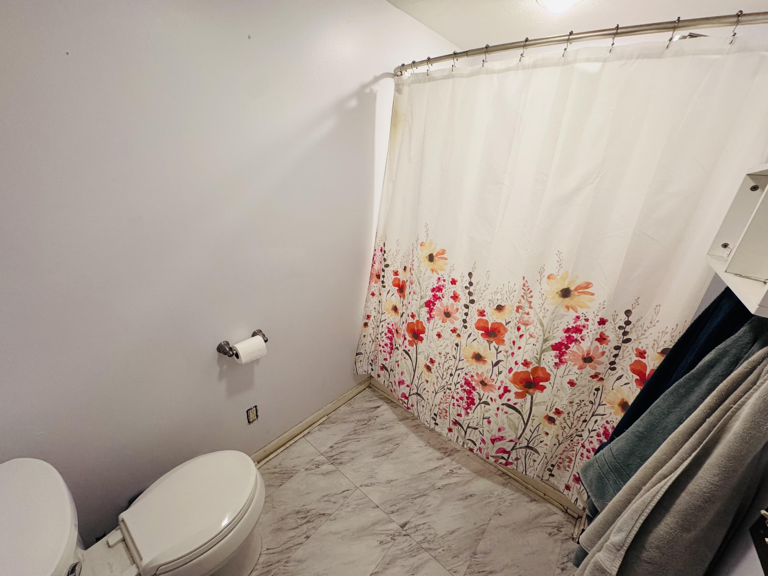 9460 M-140 Property Photo 12