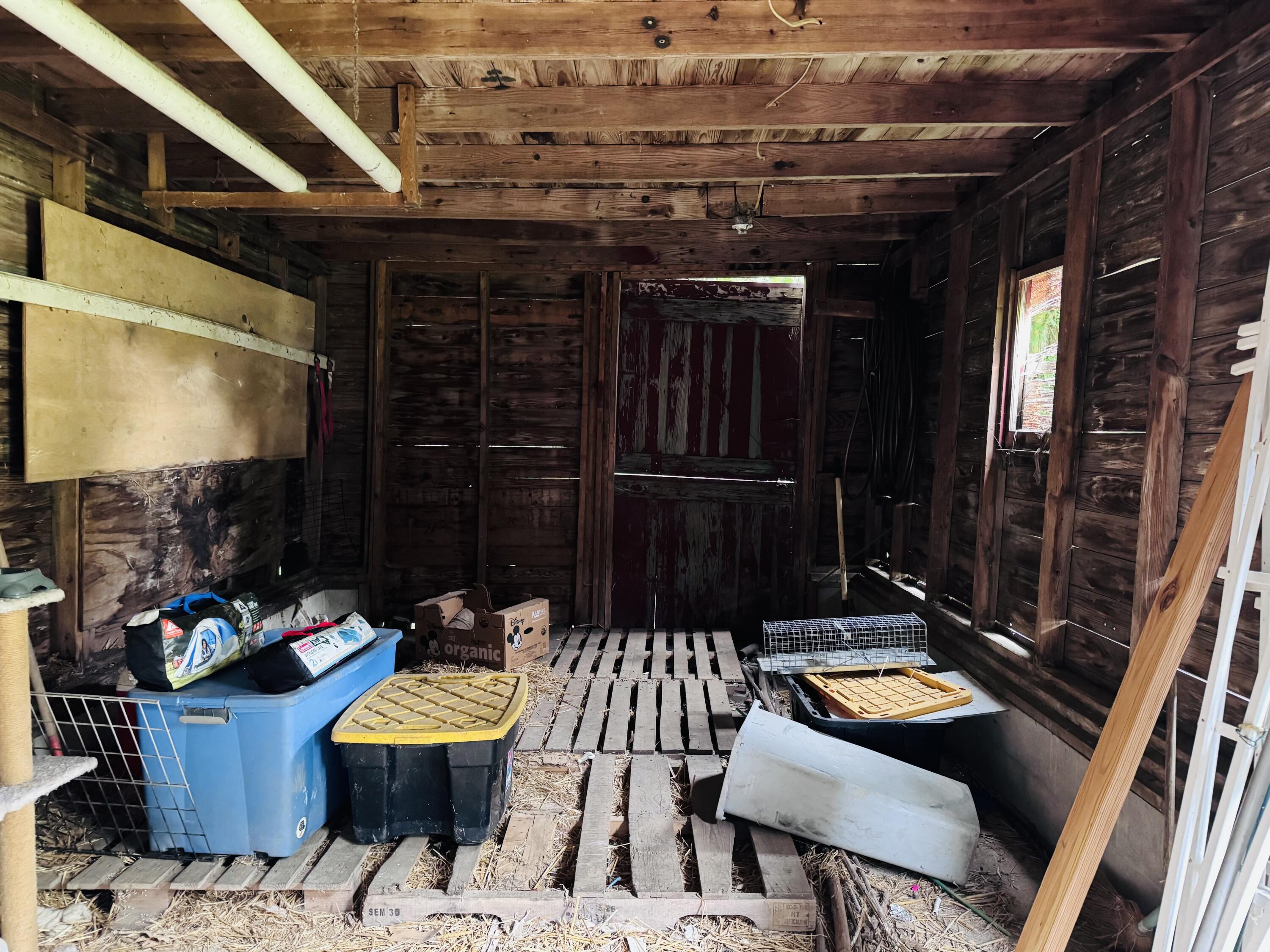 9460 M-140 Property Photo 30