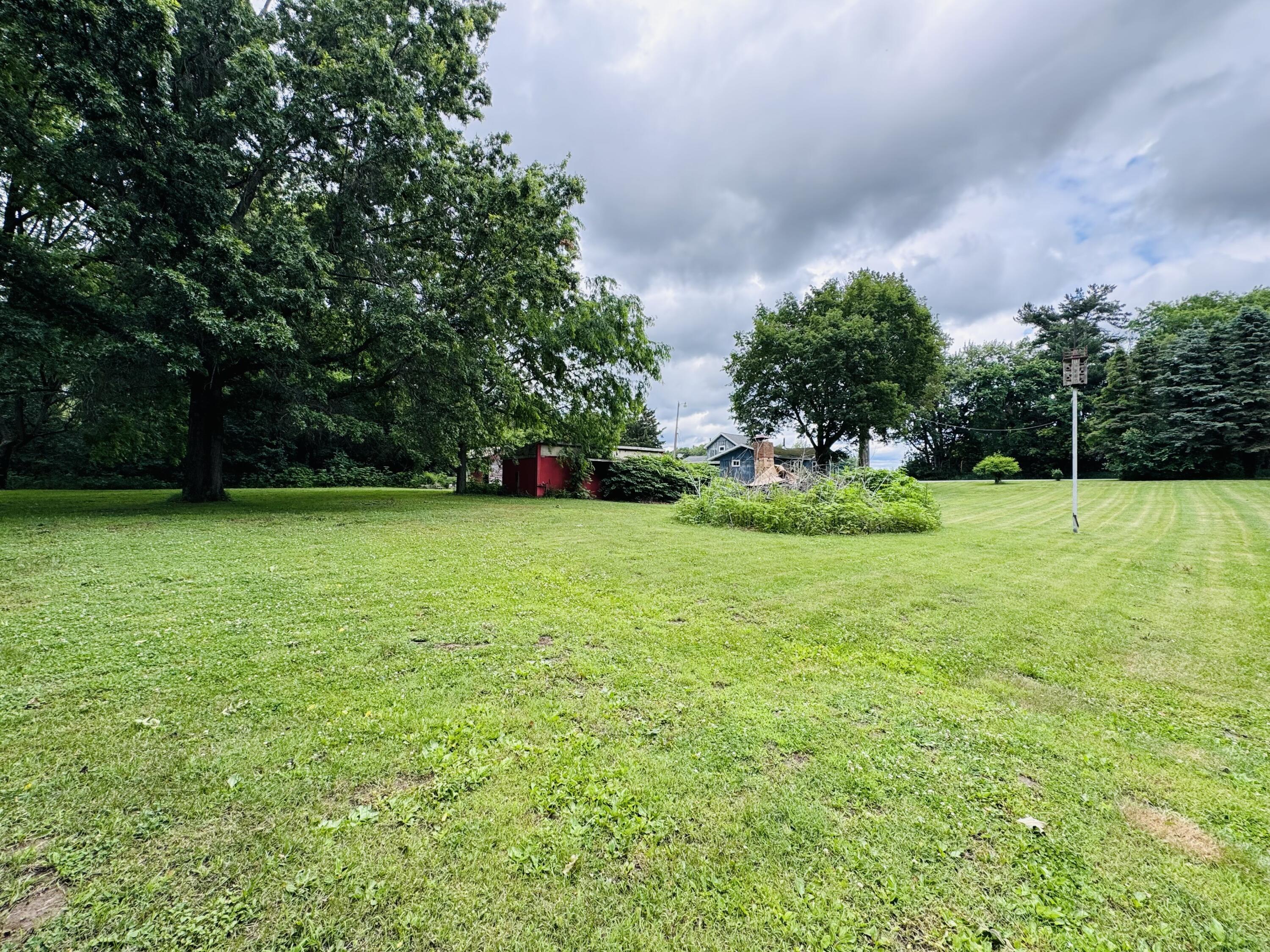 9460 M-140 Property Photo 33